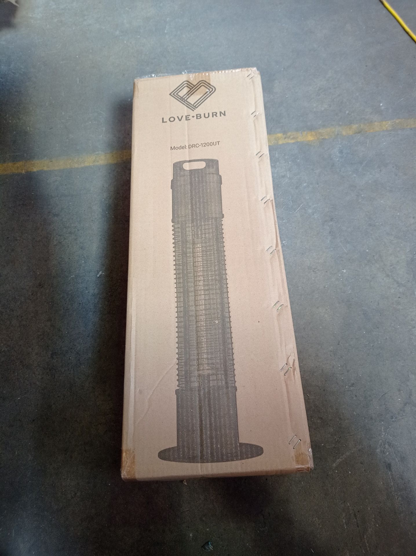 RRP £22.82 Love Burn 1200W Portable Electric Patio Heater - Image 2 of 2