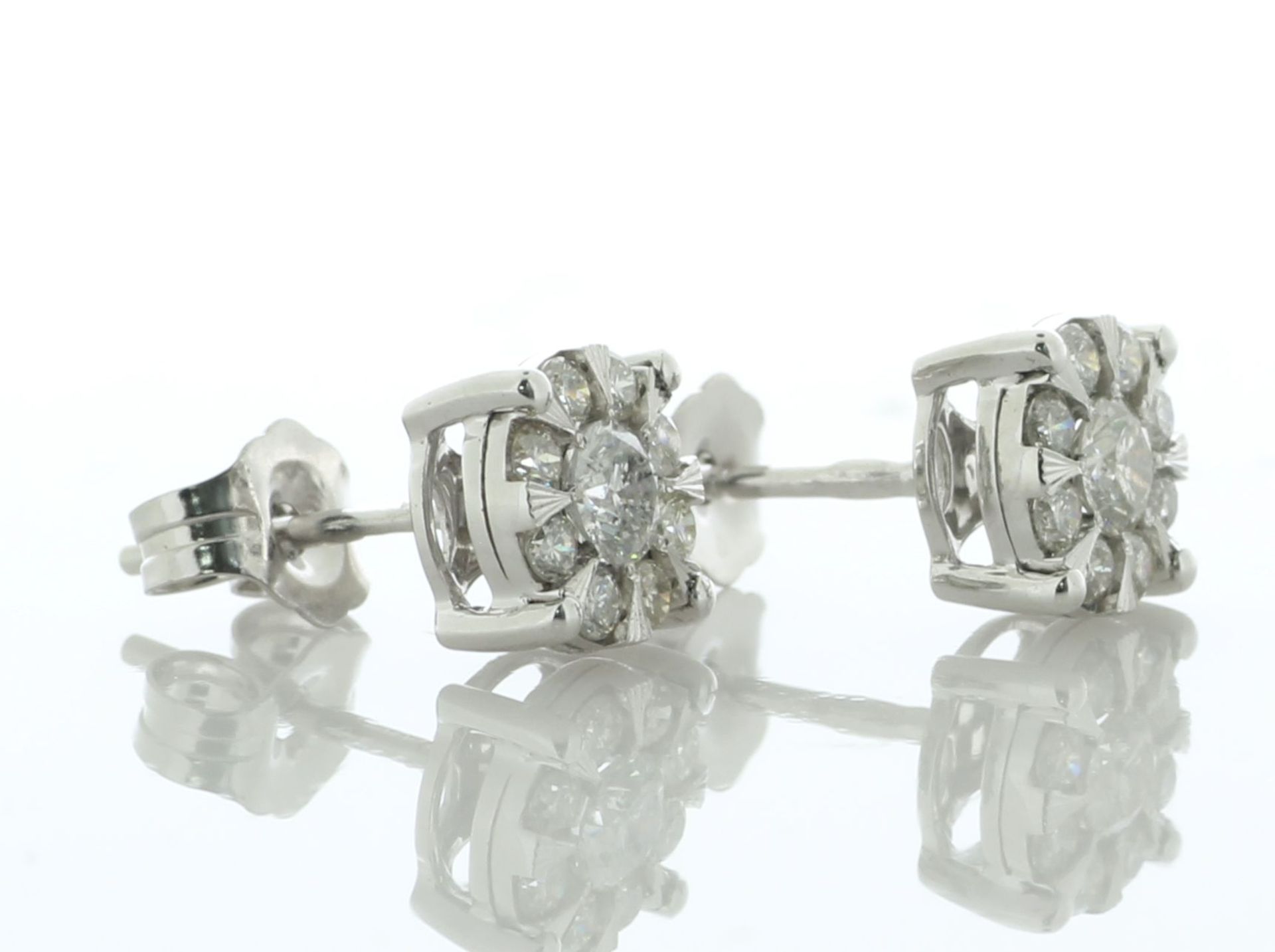9ct White Gold Round Cluster Diamond Stud Earring 0.50 Carats - Valued By IDI £2,015.00 - One - Image 3 of 5