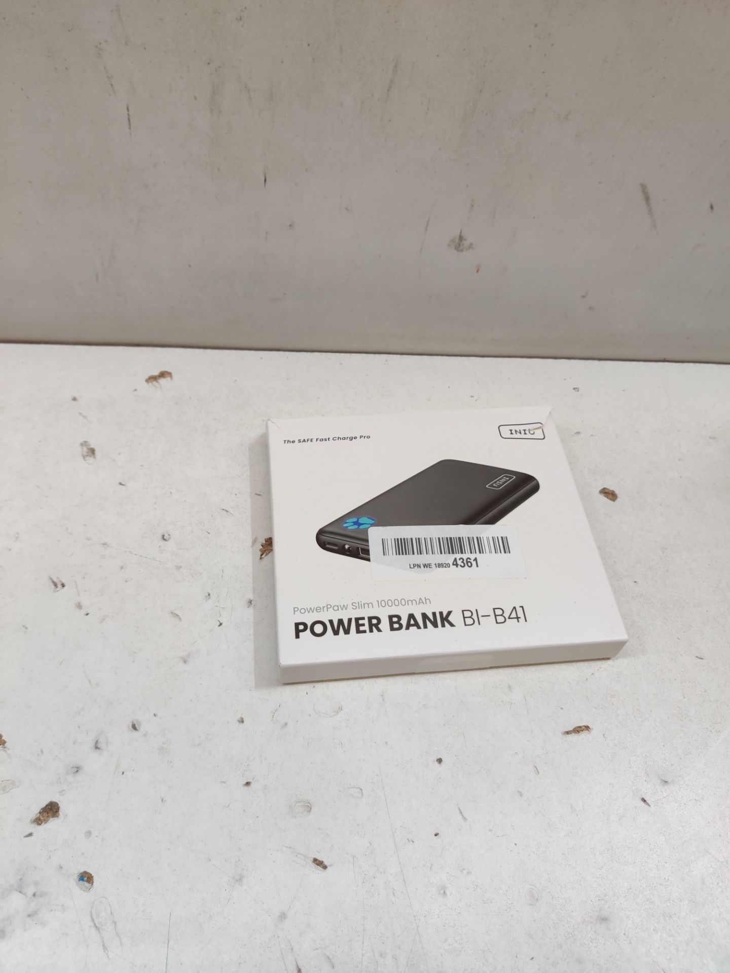 RRP £22.70 INIU Power Bank - Image 2 of 2