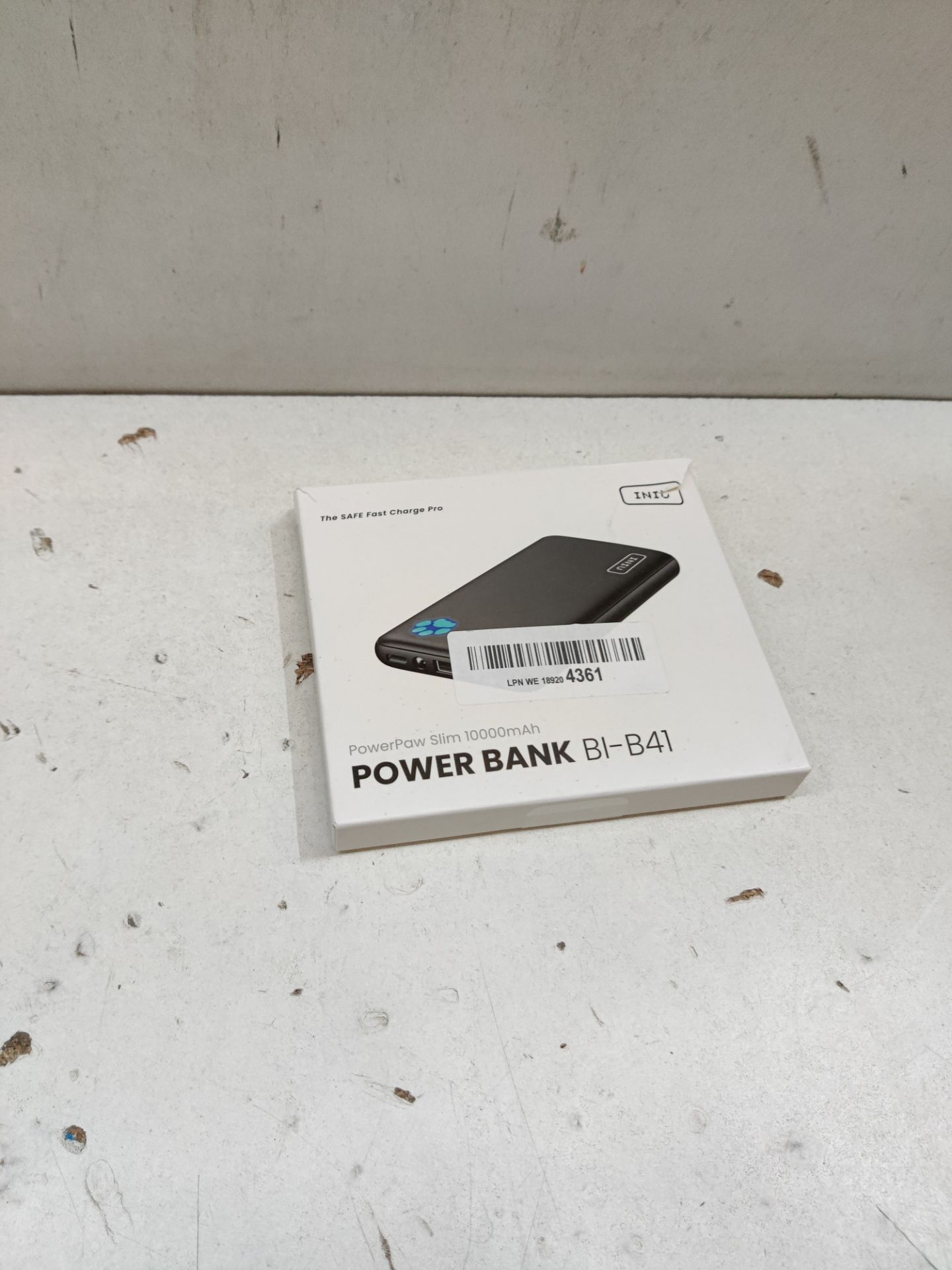 RRP £22.70 INIU Power Bank - Image 2 of 2