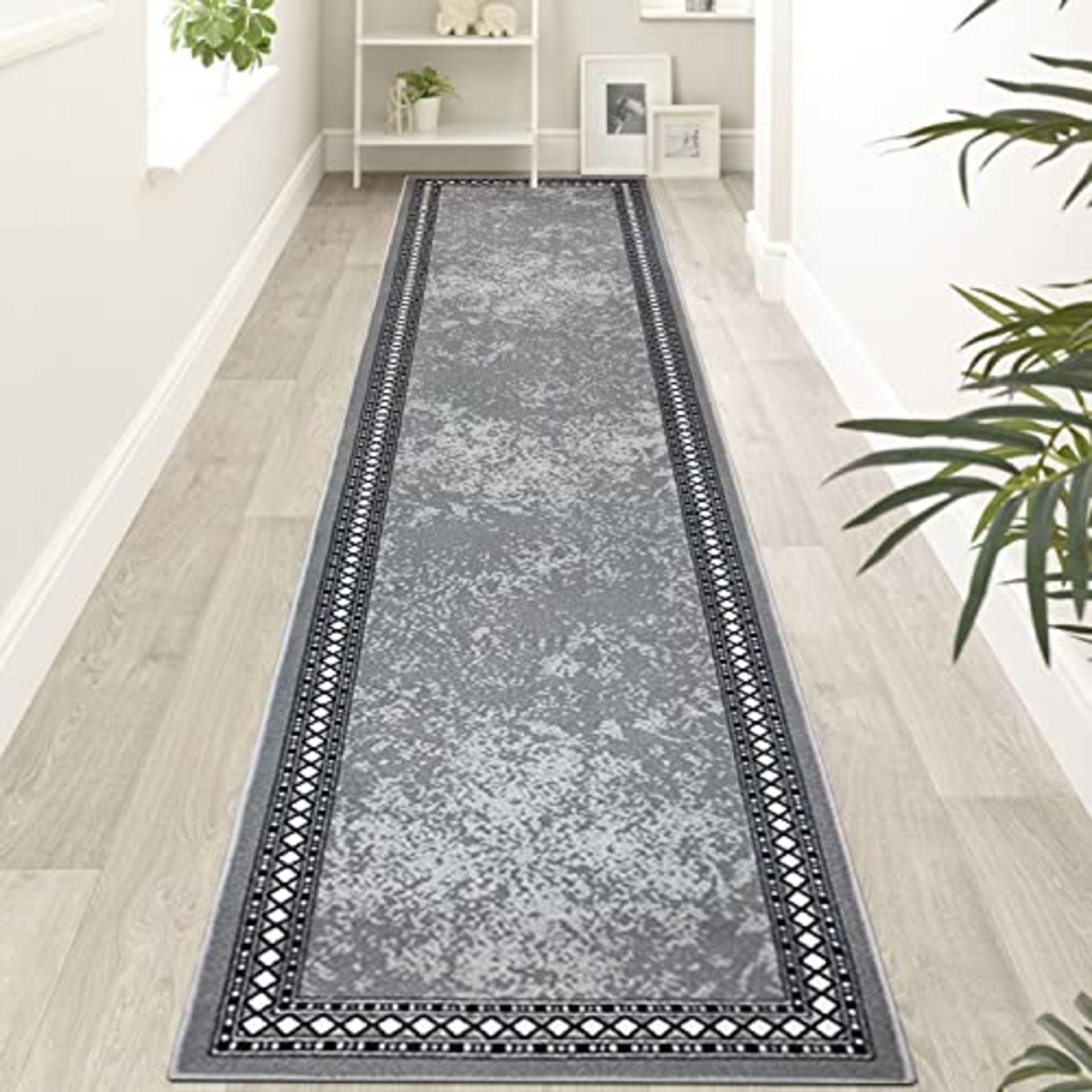 RRP £46.80 Homcomodar Runner Rug for Entryway 65x300cm Extra Long