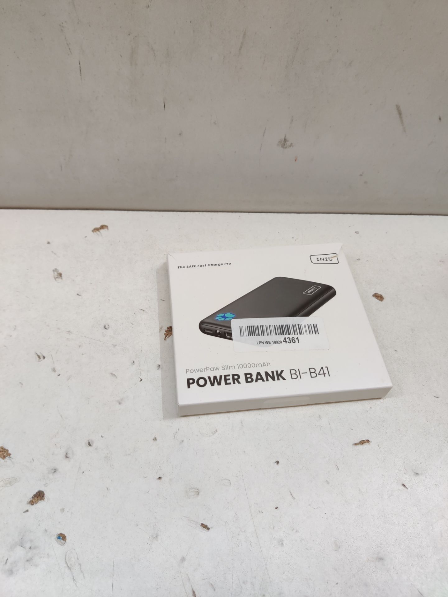 RRP £22.70 INIU Power Bank - Image 2 of 2