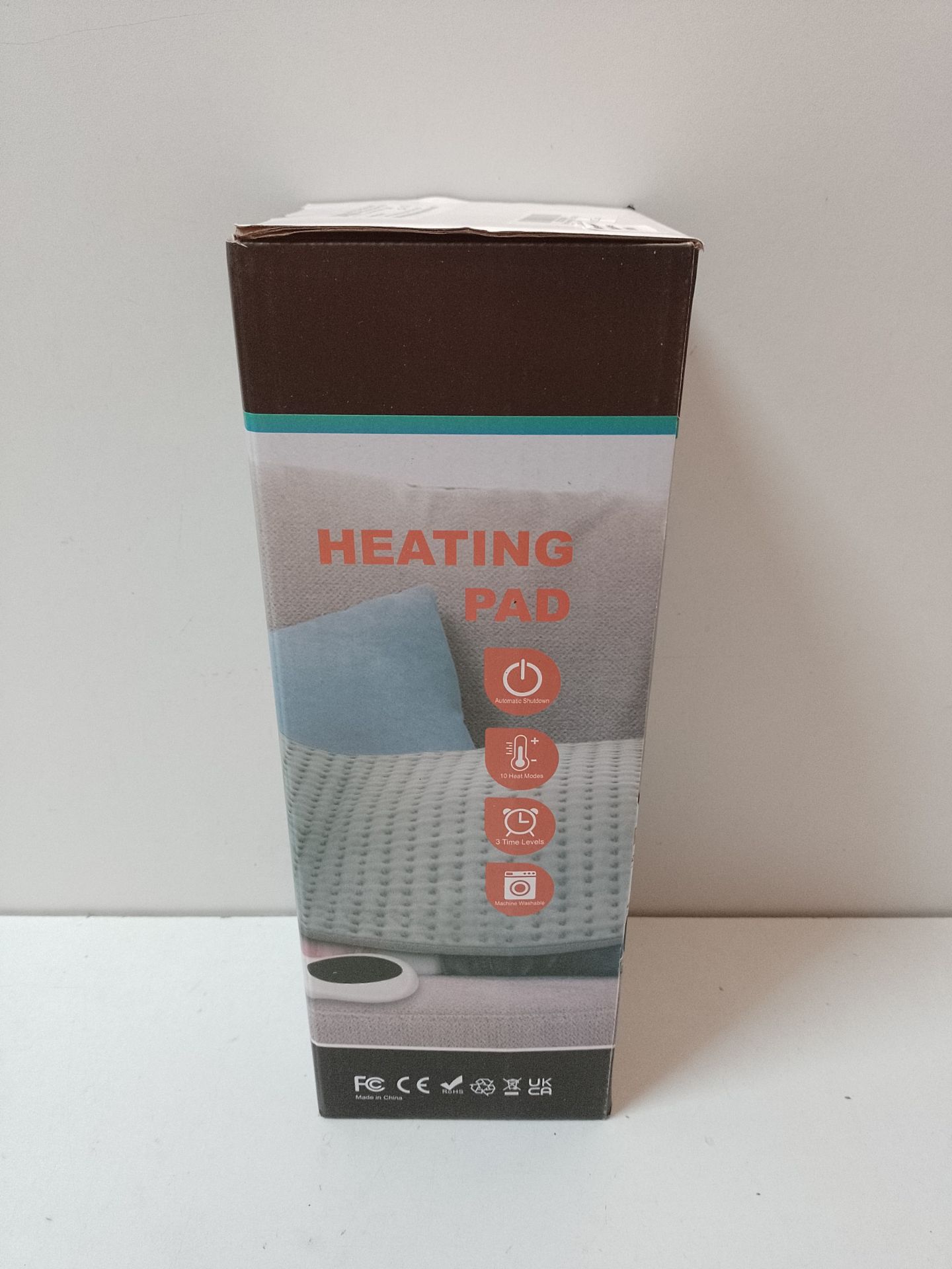 RRP £27.39 Electric Heating Pad - Image 2 of 2