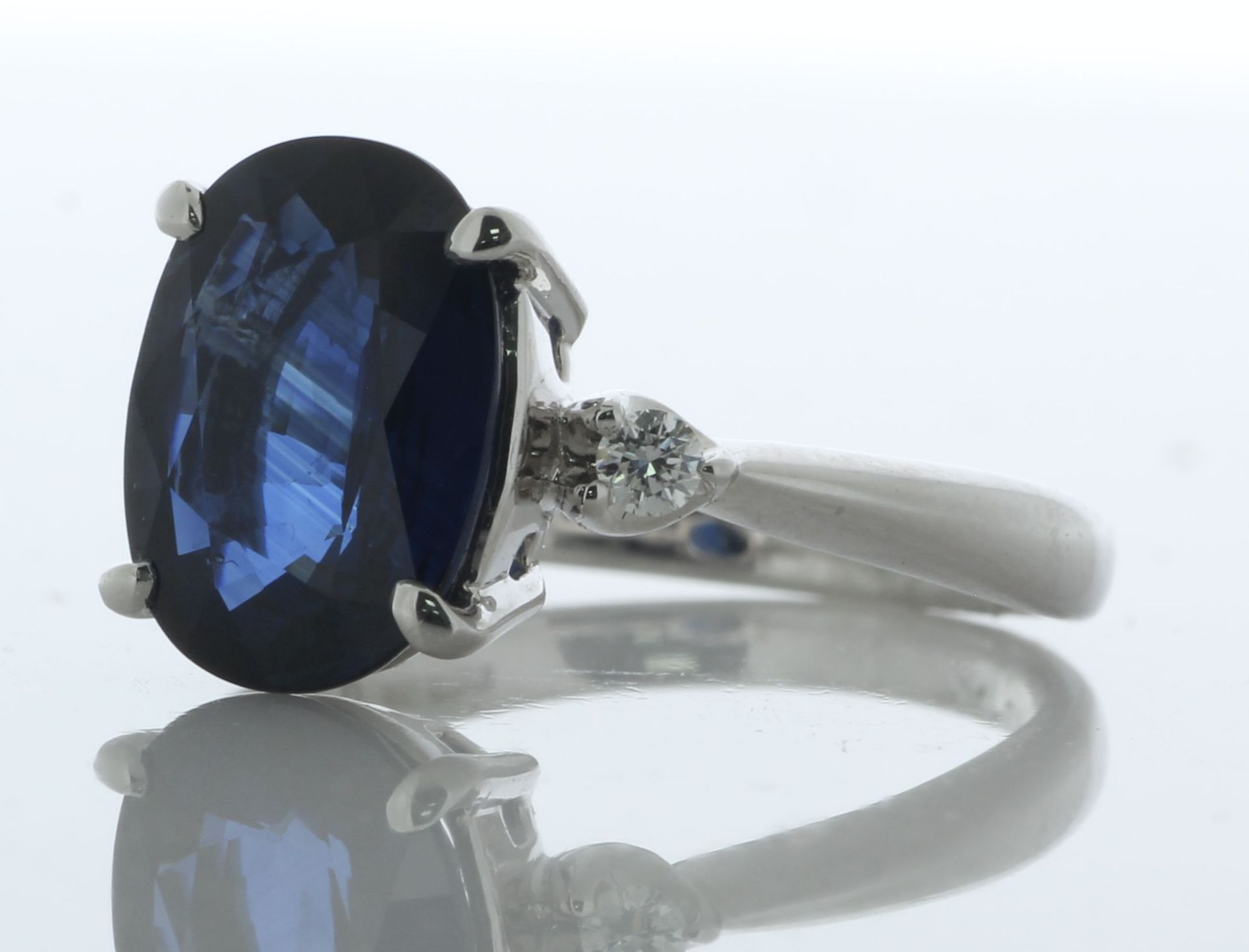Platinum Oval Cut Sapphire And Diamond Ring (S3.63) 0.08 Carats - Valued By IDI £15,670.00 - A - Image 3 of 6