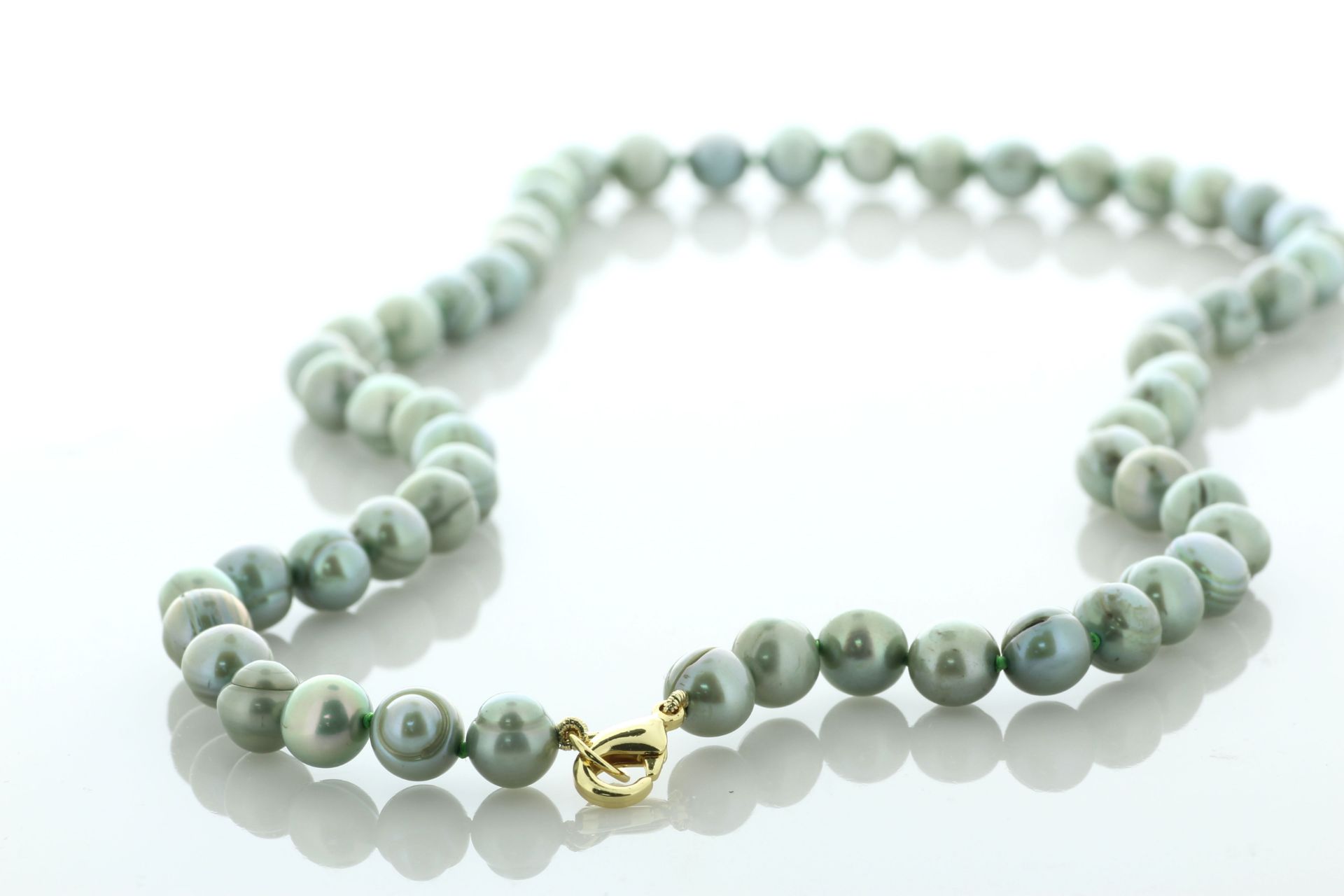 18 Inch Freshwater Cultured 7.0 - 7.5mm Pearl Necklace With Gold Plated Clasp - Valued By AGI £280. - Image 2 of 5