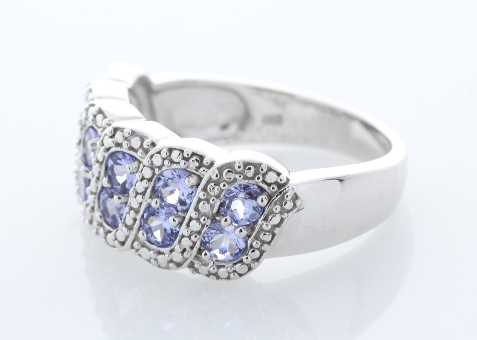 Sterling Silver Tanzanite Ring - Valued By AGI £295.00 - Sterling silver tanzanite ring, set with - Image 2 of 4
