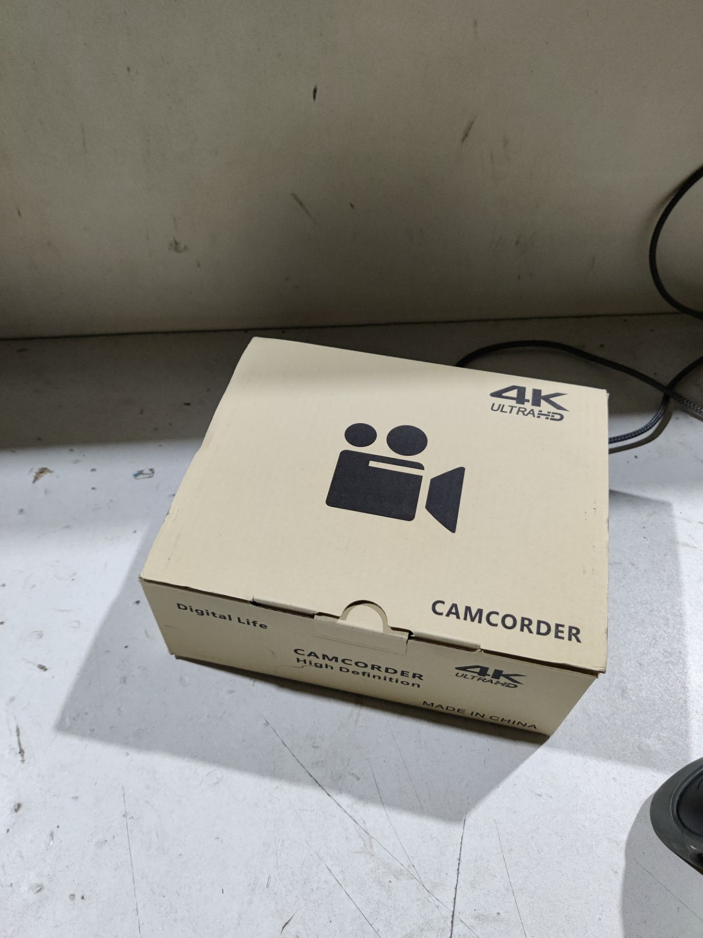 RRP £174.66 Camcorder 4K Video Camera 48MP 60FPS 18X Digital Zoom - Image 2 of 2
