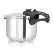 RRP £65.66 Tower T80244 6L/22cm Pressure Cooker with Steamer Basket