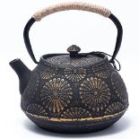 RRP £44.05 MILVBUSISS Cast Iron Teapot