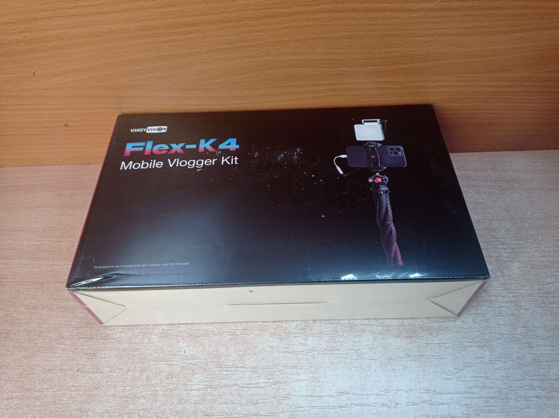 RRP £66.99 BRAND NEW STOCK USKEYVISION Flexible Video Kit Phone Vlog Kit w/Flexible - Image 2 of 2