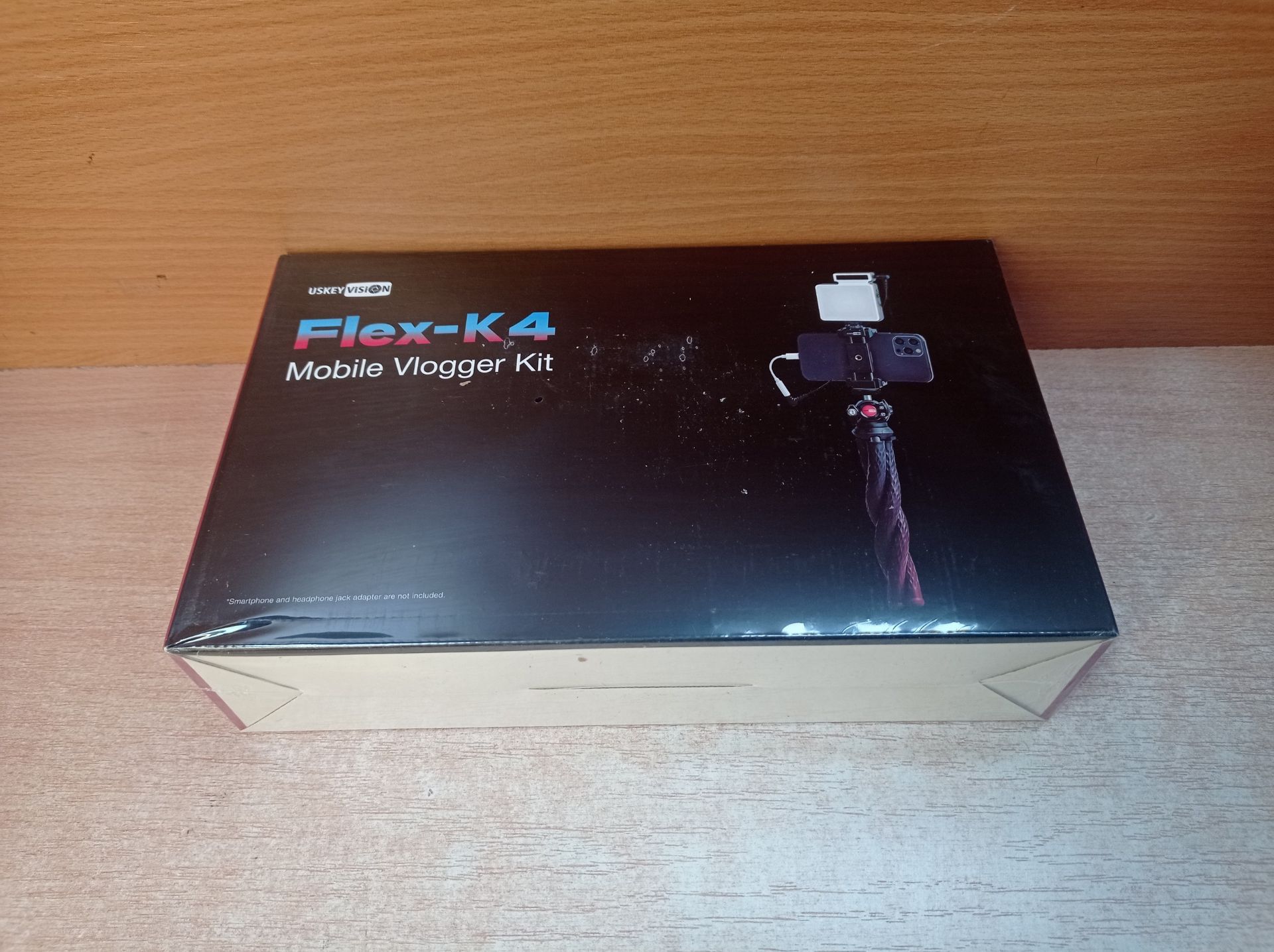 RRP £66.99 BRAND NEW STOCK USKEYVISION Flexible Video Kit Phone Vlog Kit w/Flexible - Image 2 of 2