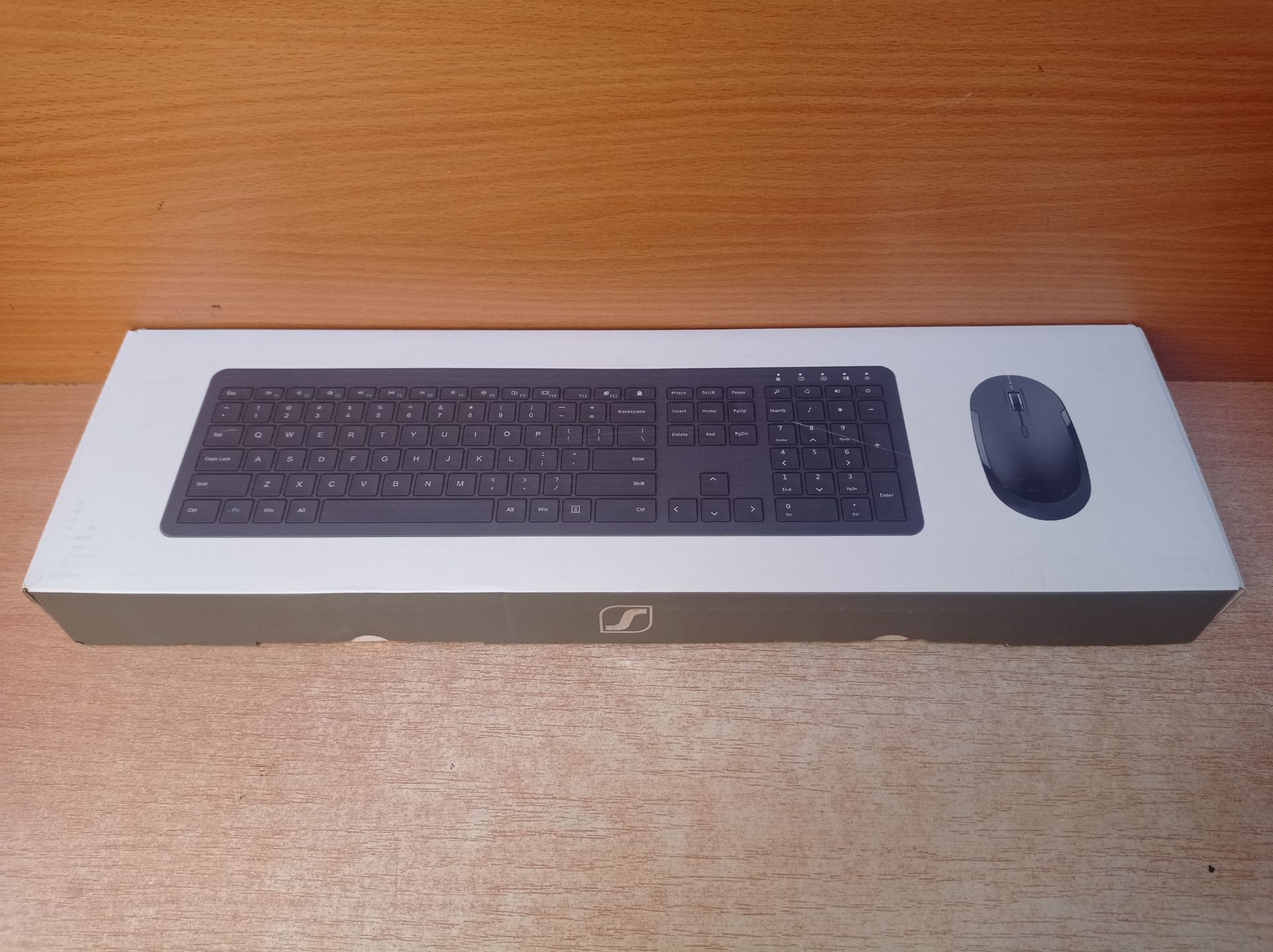 RRP £34.24 Seenda Wireless Keyboard & Mouse Sets - Image 2 of 2
