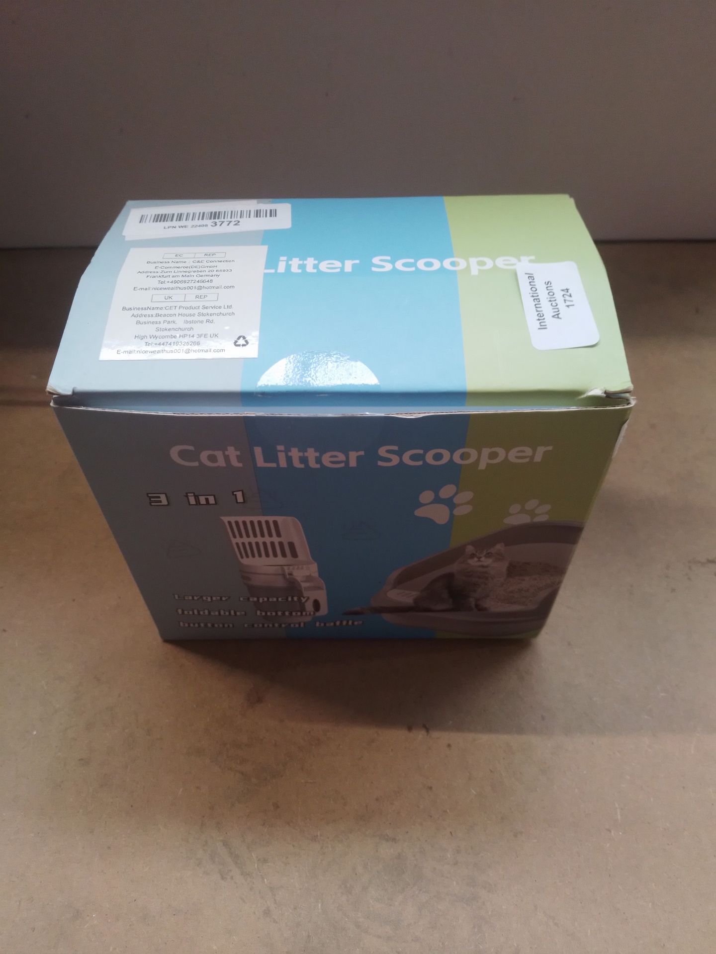 RRP £21.67 MYPIN Foldable Cat Litter Scoop with Holder - Image 2 of 2