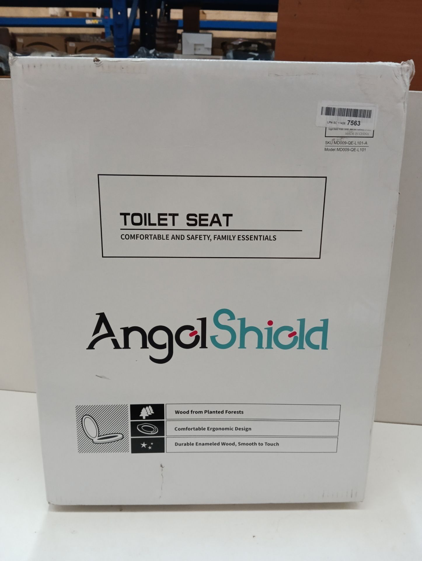 RRP £36.50 White Toilet Seat - Image 2 of 2