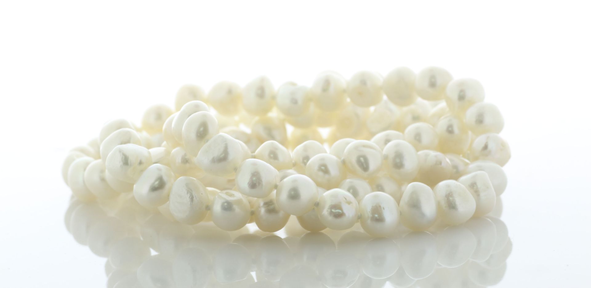 36 Inch Freshwater Cultured 8.0 - 8.5mm Pearl Necklace - Valued By AGI £335.00 - 8.0 - 8.5mm - Image 2 of 4