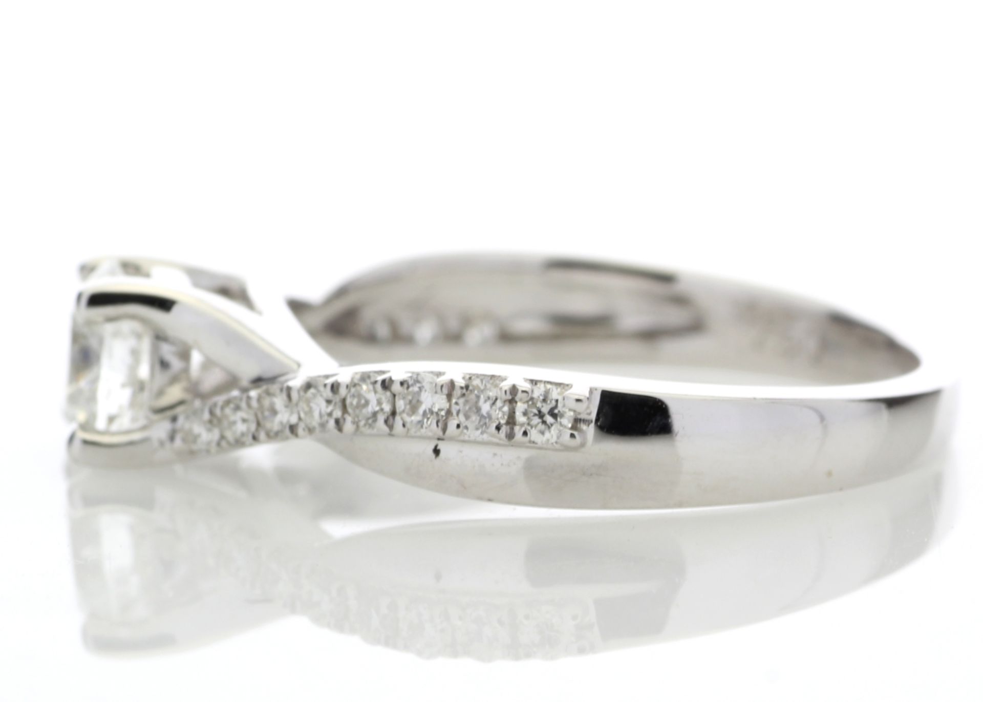 18ct White Gold diamond Ring With Stone Set Shoulders 0.72 Carats - Valued By AGI £7,945.00 - A - Image 2 of 5