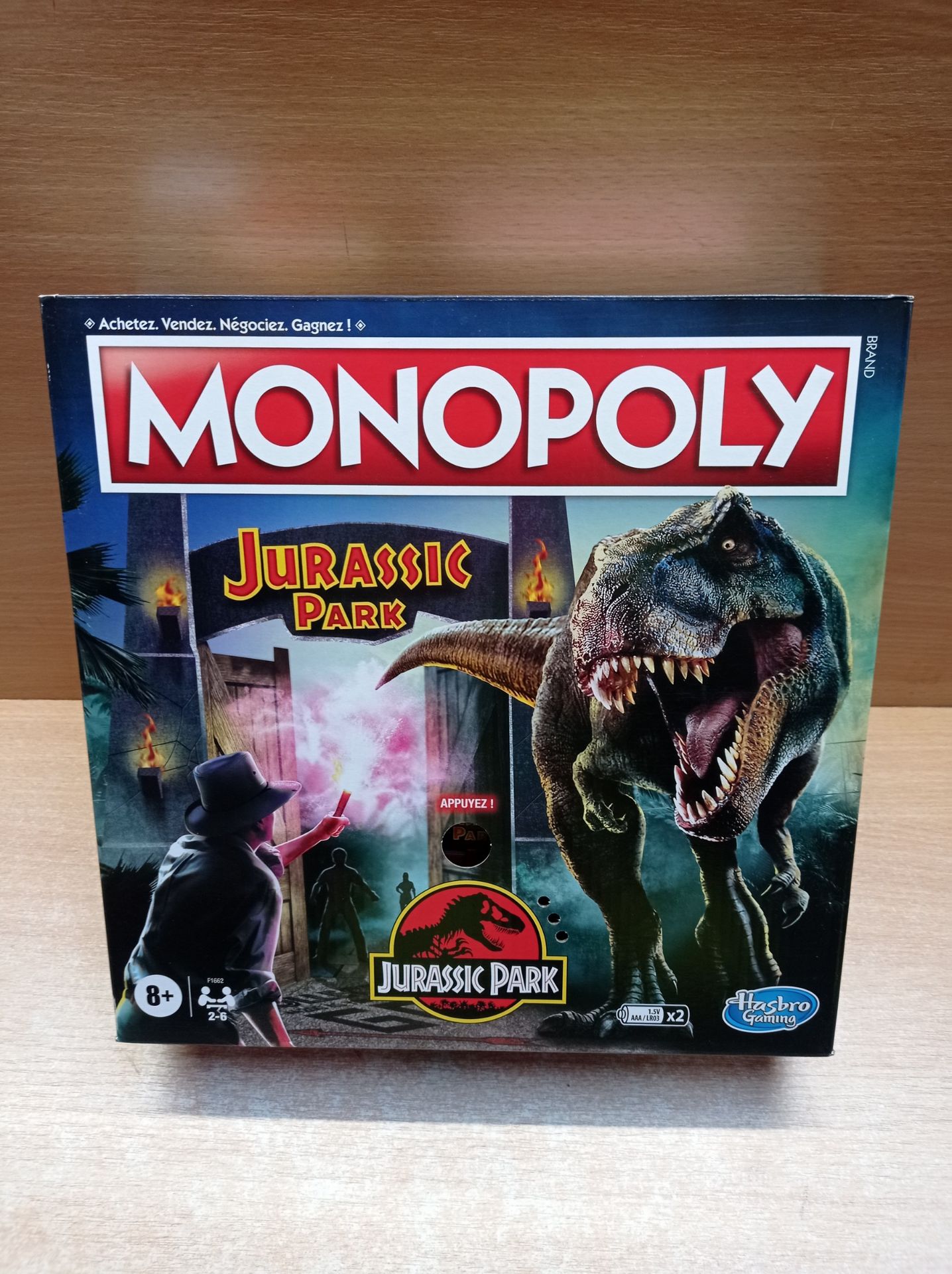 RRP £21.24 MONOPOLY - Jurassic Park (FR) - Image 2 of 2