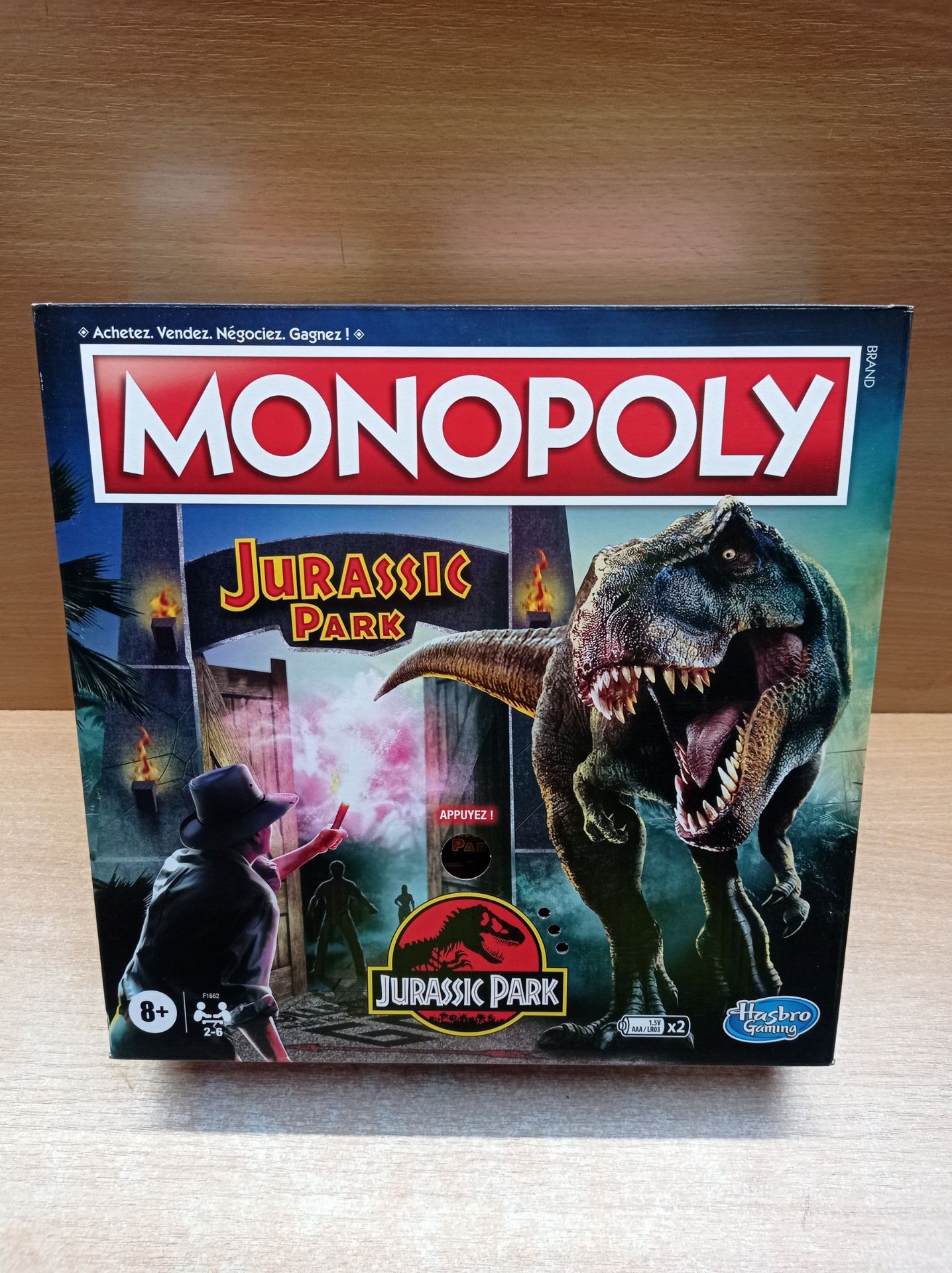 RRP £21.24 MONOPOLY - Jurassic Park (FR) - Image 2 of 2