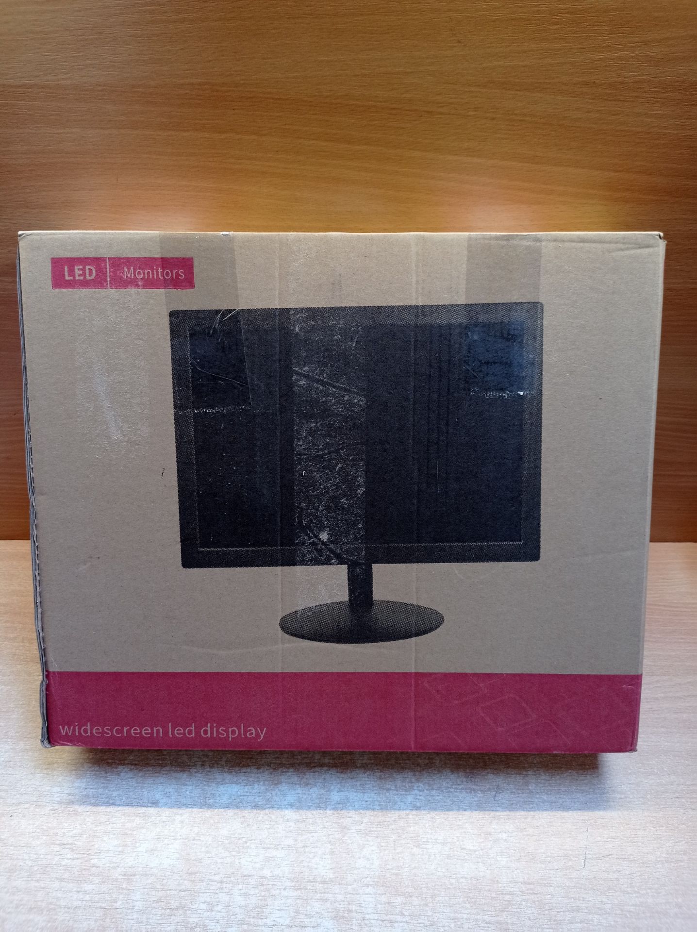 RRP £91.32 Thinlerain 15.4 Inch Small PC Monitor HDMI VGA - Image 2 of 2