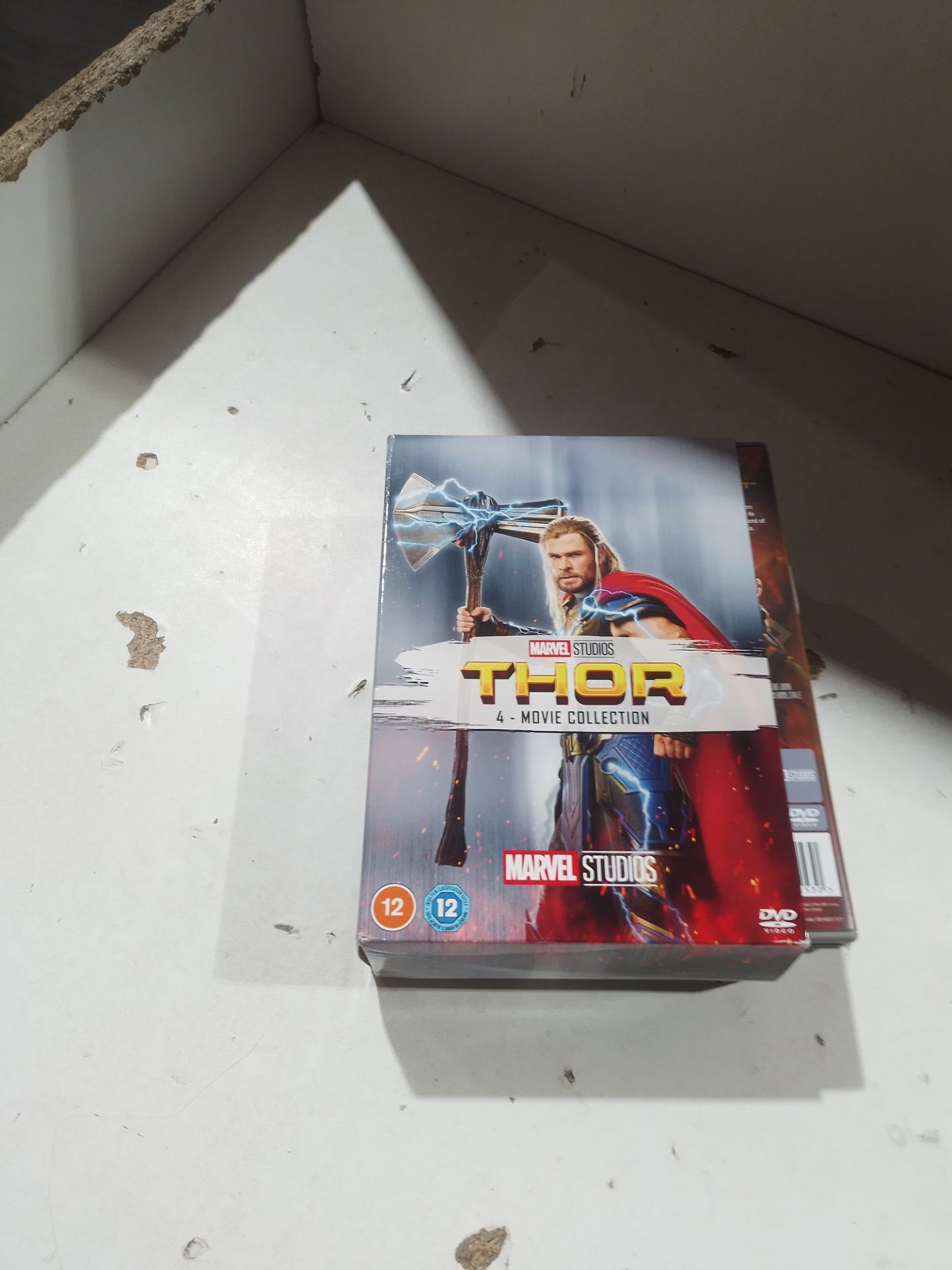RRP £15.73 Marvel Studio s Thor 1-4 Complete Box set - DVD - Image 2 of 2