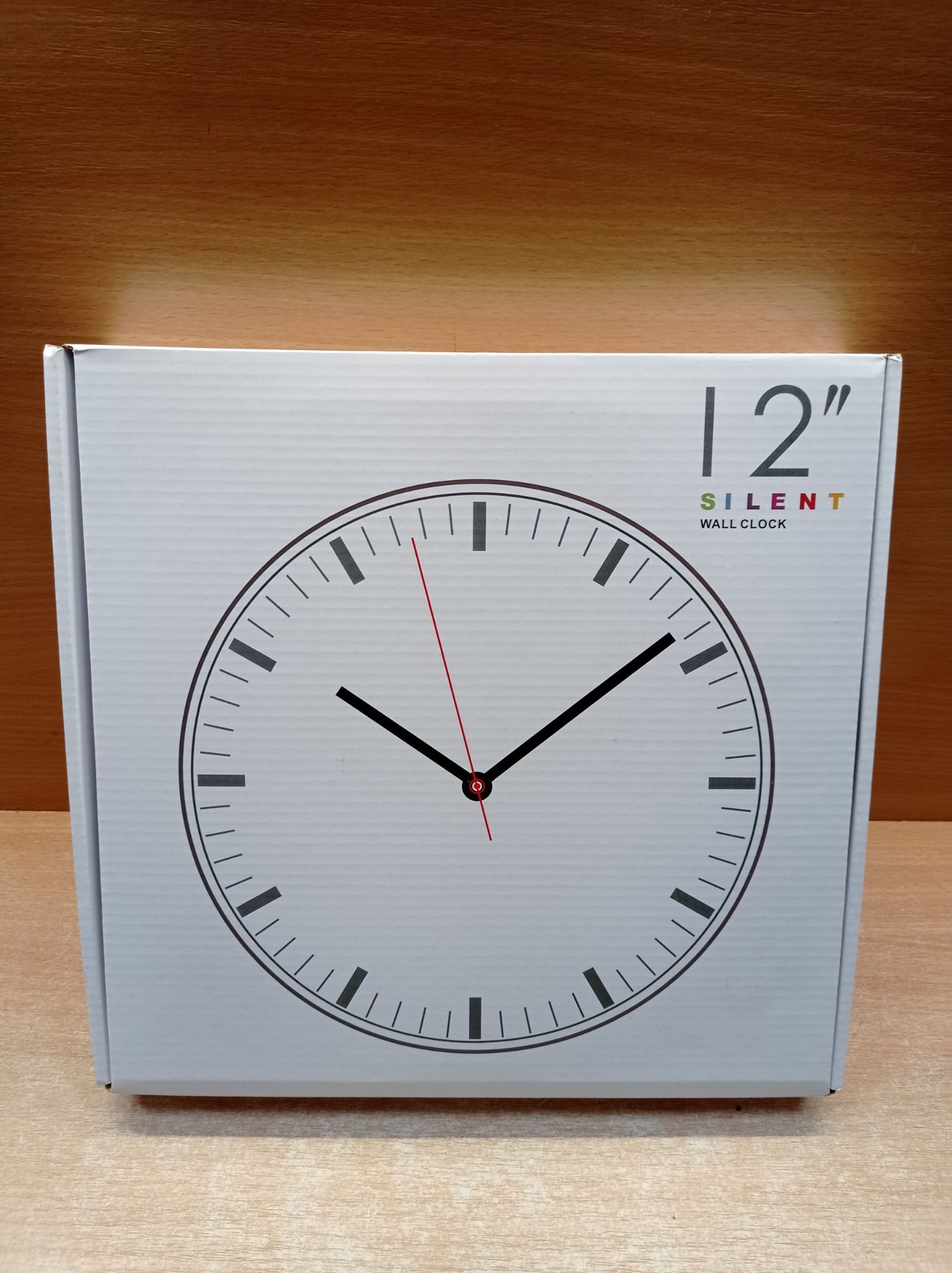 RRP £15.97 12 Inch Wall Clock Silent Large Wall Clocks for Living - Image 2 of 2