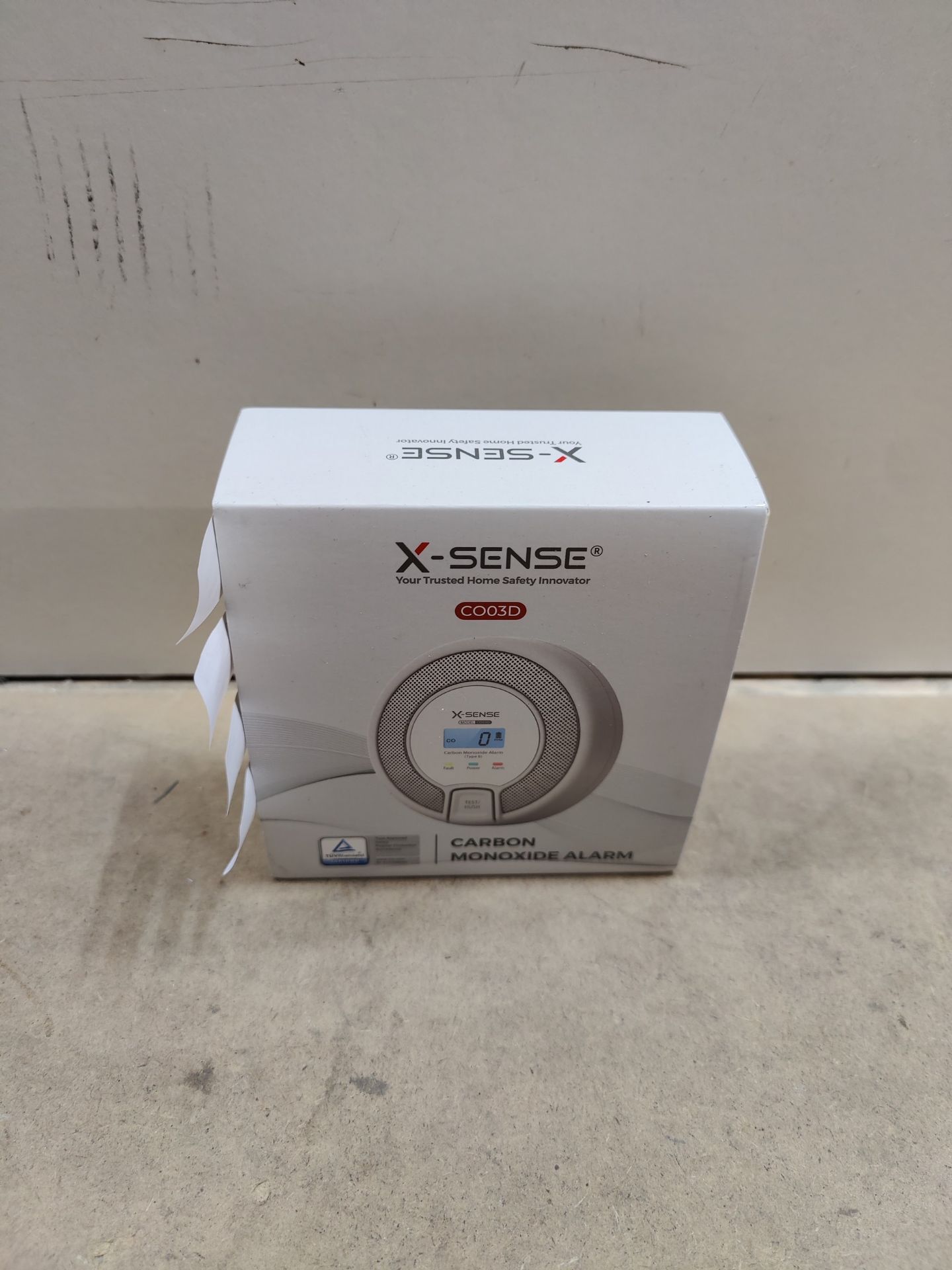 RRP £22.36 X-Sense Carbon Monoxide Detector Alarm with Digital Display - Image 2 of 2