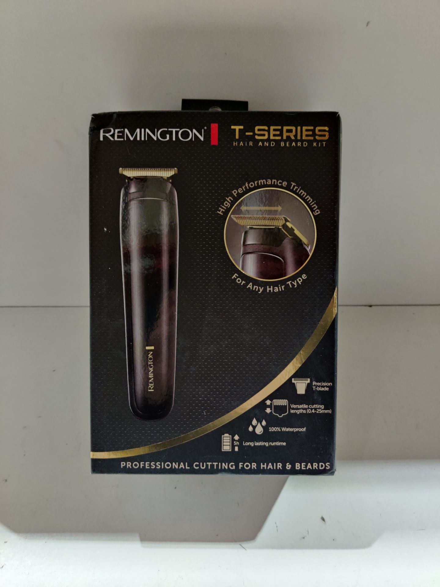 RRP £56.91 Remington T-Series Professional Men's Hair Clipper - Image 2 of 2