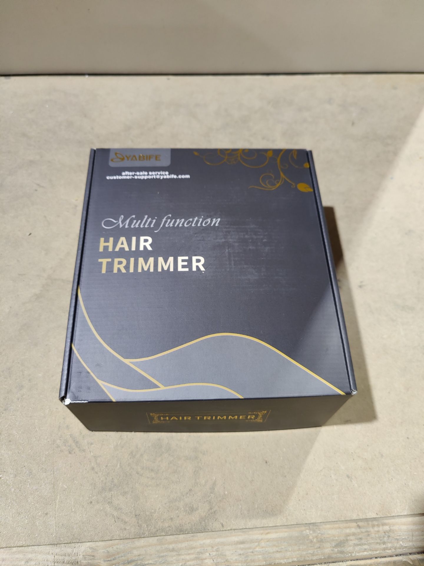 RRP £26.25 Adjustable Beard Trimmer for Men - Image 2 of 2