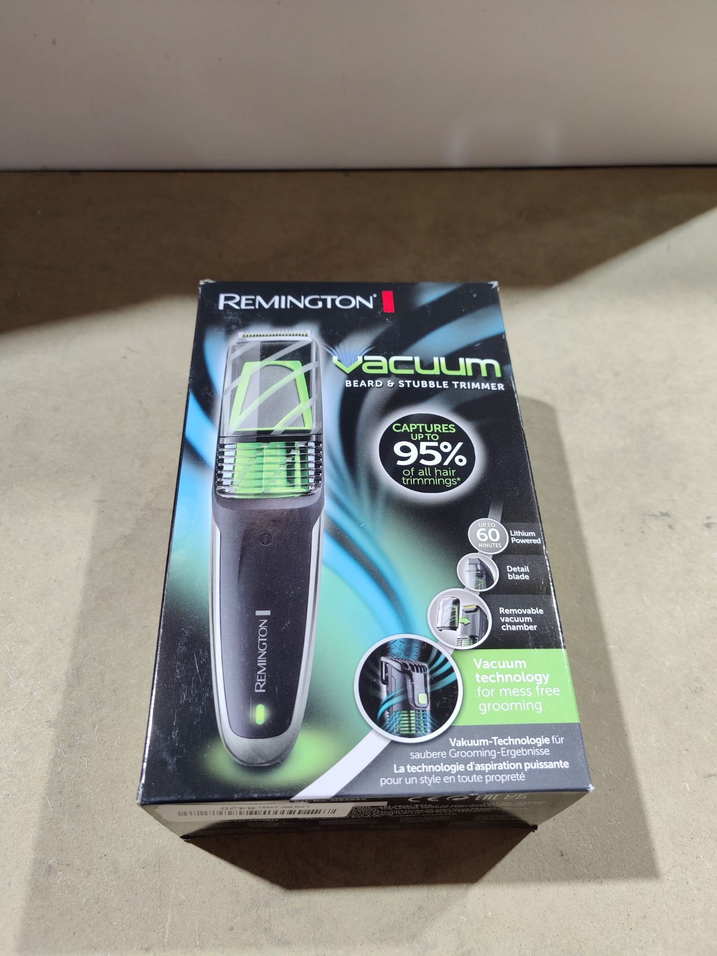 RRP £40.20 Remington Vacuum Beard and Stubble Trimmer - Titanium Blades - Image 2 of 2