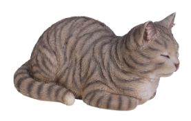 RRP £42.22 Vivid Arts Tabby Dreaming Cat Resin Ornament