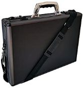 RRP £57.05 ESSENTIAL PRODUCTS Pro Aluminium Executive Laptop Padded