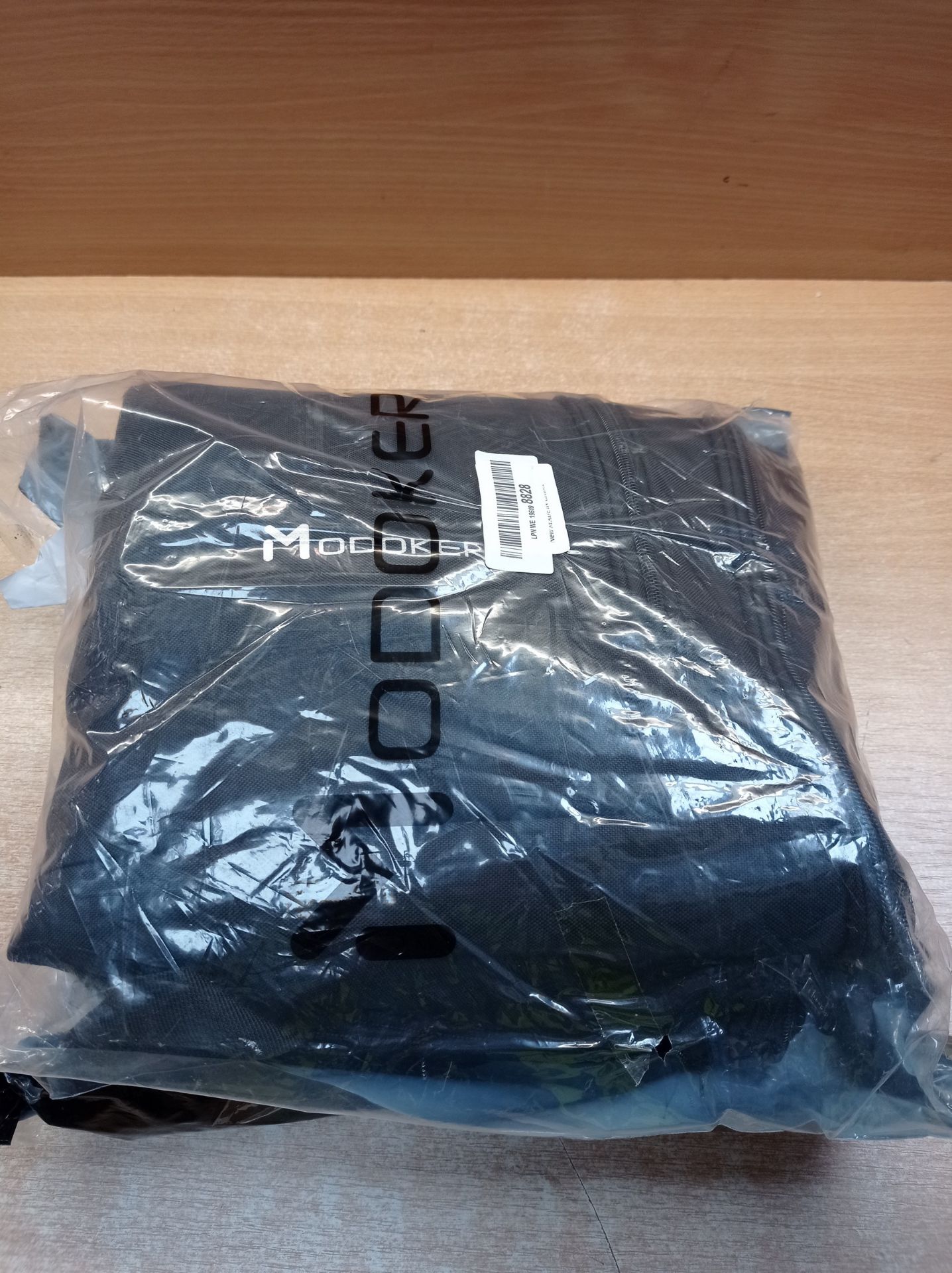 RRP £52.54 Modoker Convertible Suit Garment Dufel Bag - Image 2 of 2