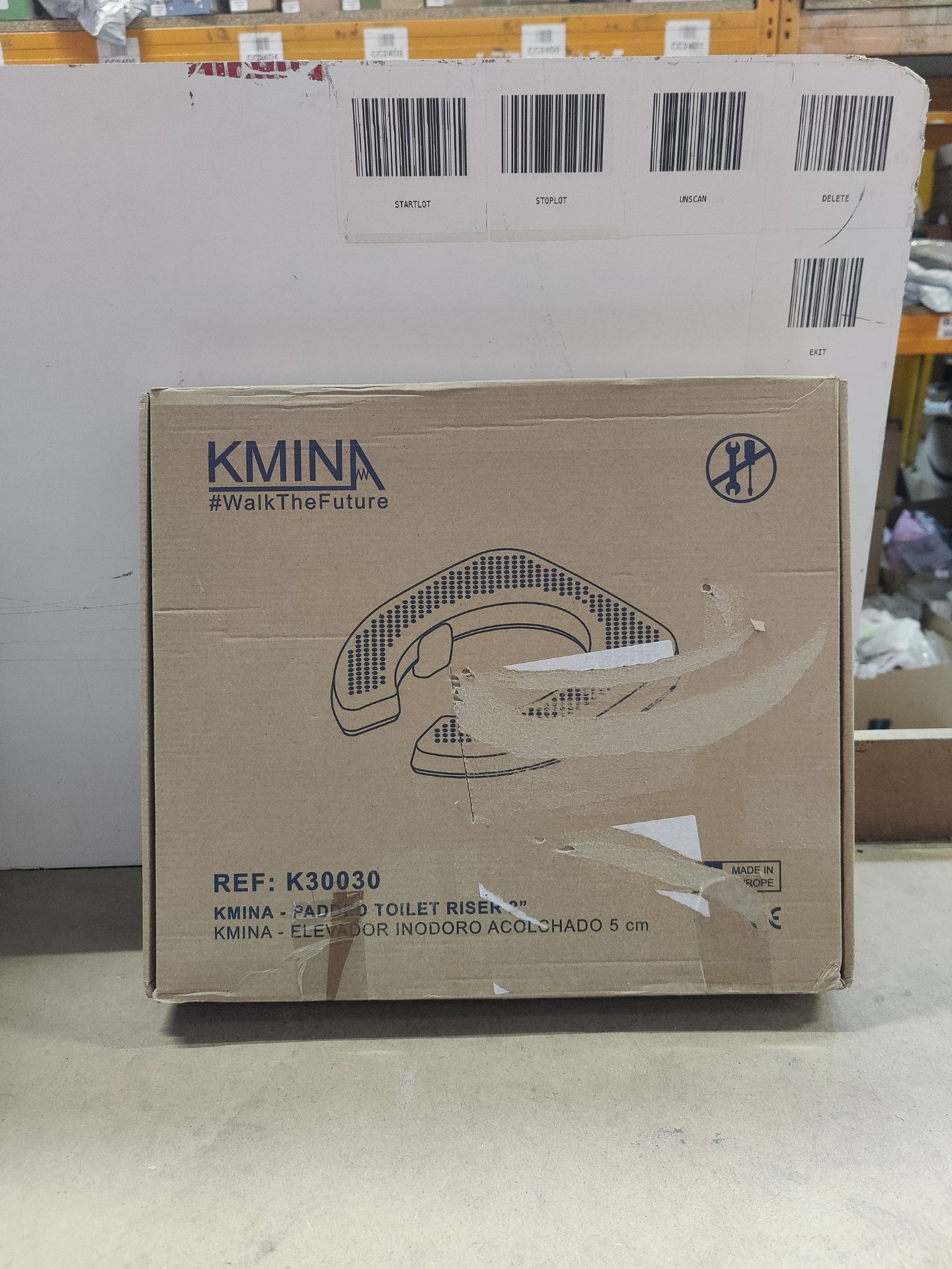 RRP £39.95 KMINA - Soft Raised Toilet Seat 2 Inches - Image 2 of 2