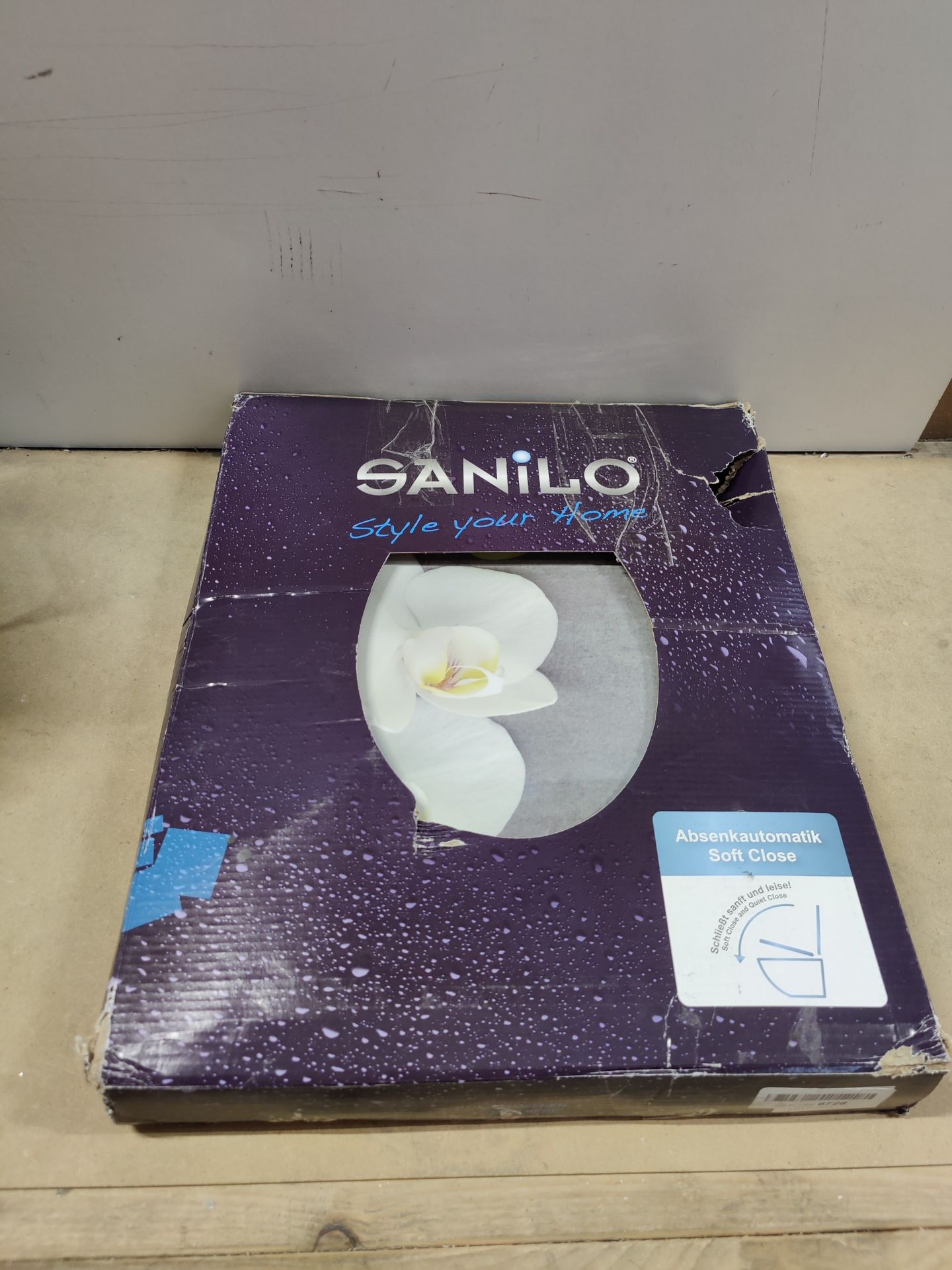 RRP £50.24 Sanilo Soft Close Toilet Seat - Image 2 of 2