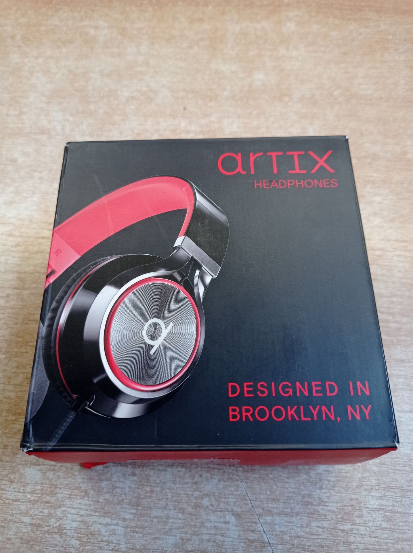 RRP £17.43 Artix CL750 Wired Headphones with Mic & Volume Control - Image 2 of 2