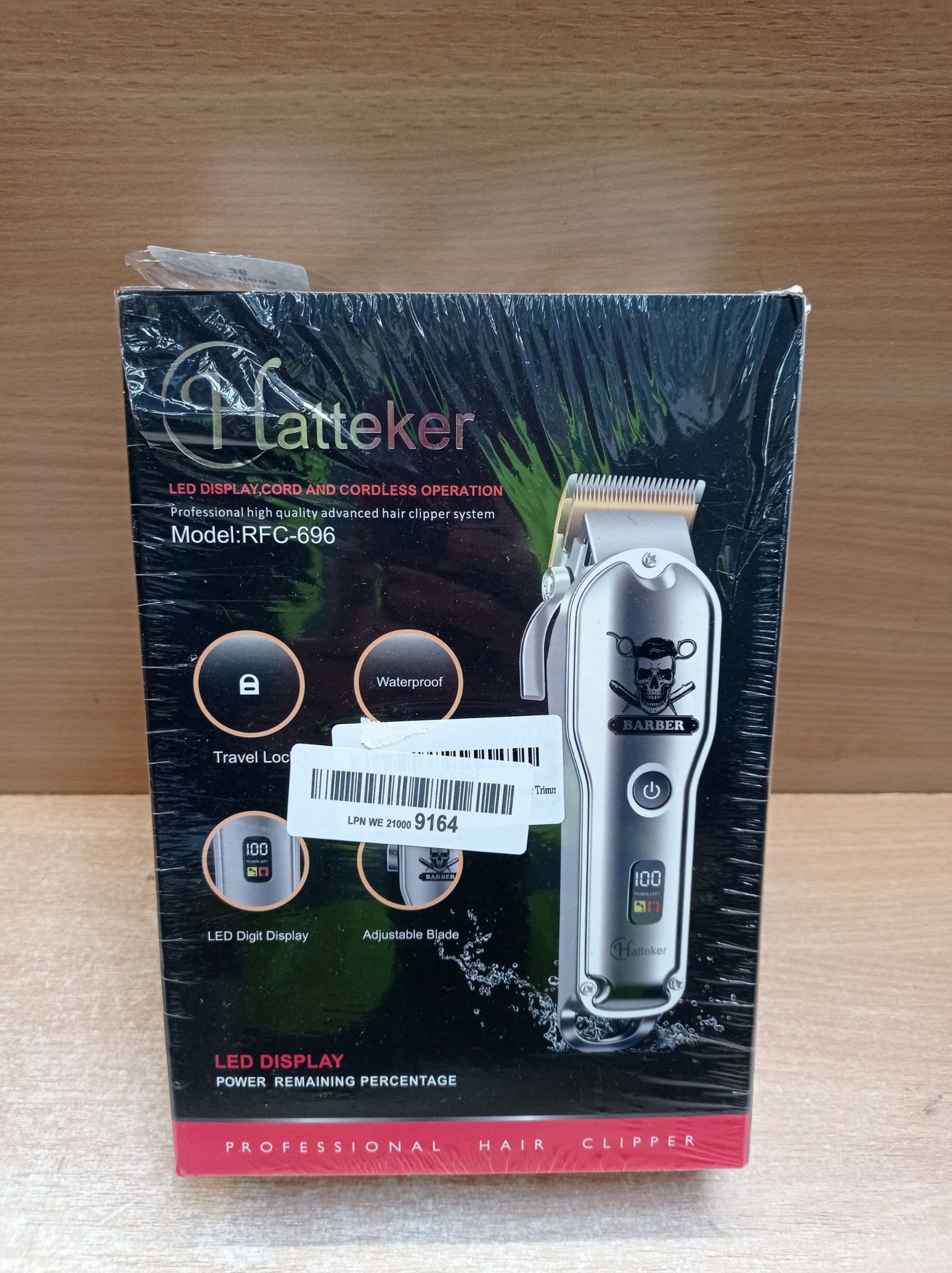 RRP £35.89 Hatteker Hair Cutting Kit Pro Hair Clippers for Men - Image 2 of 2