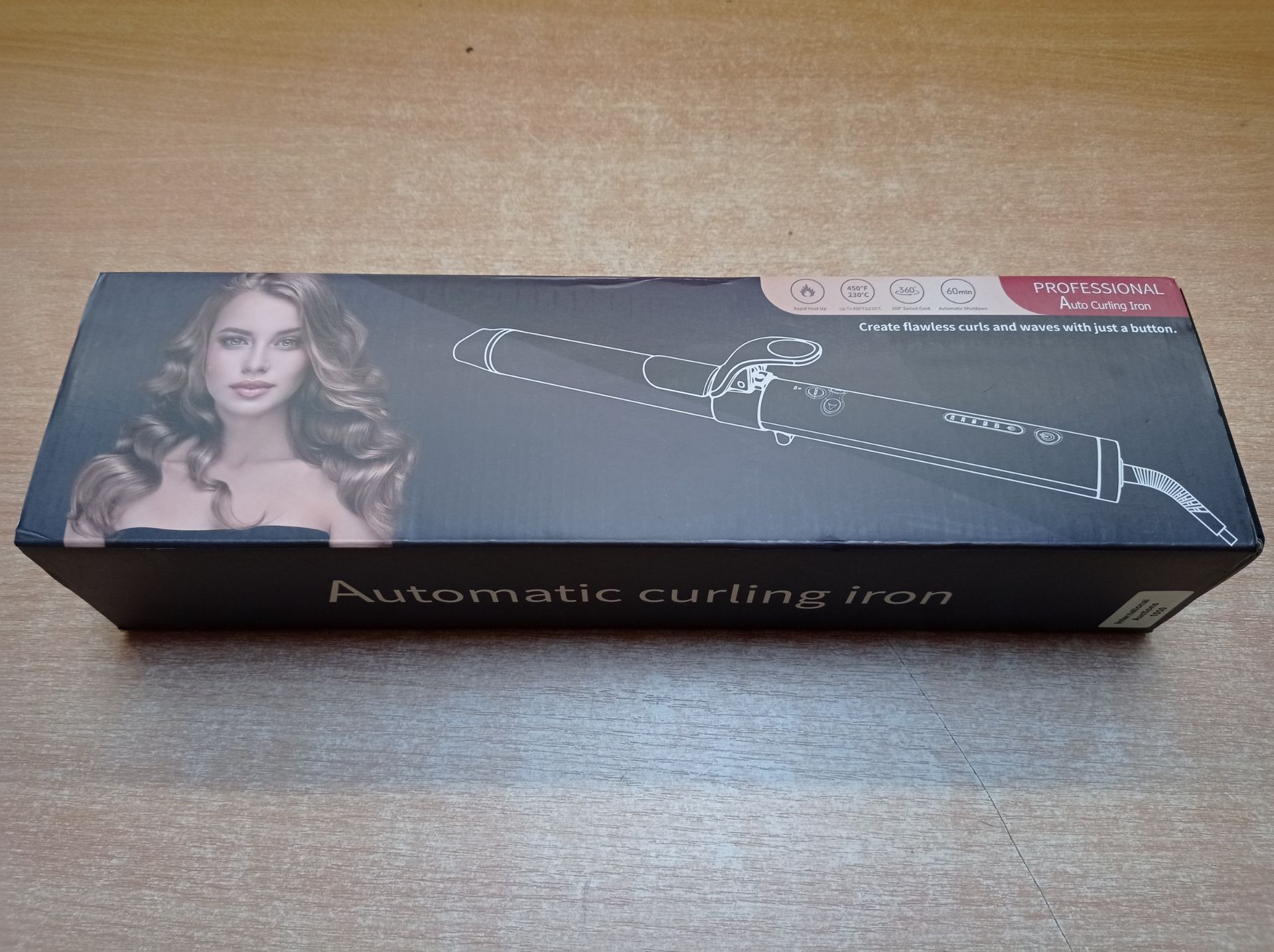 RRP £47.94 Automatic Rotating Hair Curler - Image 2 of 2
