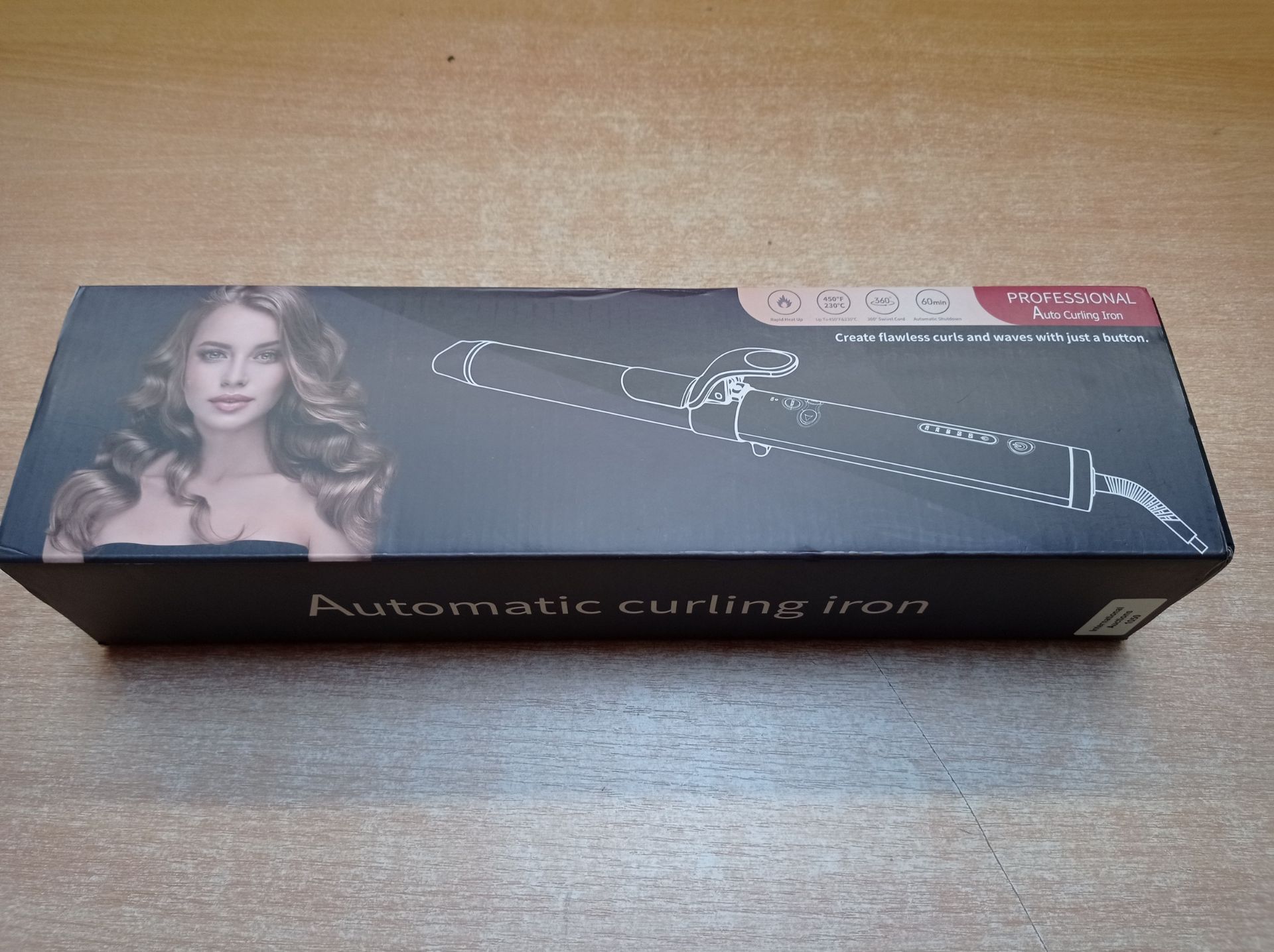 RRP £47.94 Automatic Rotating Hair Curler - Image 2 of 2