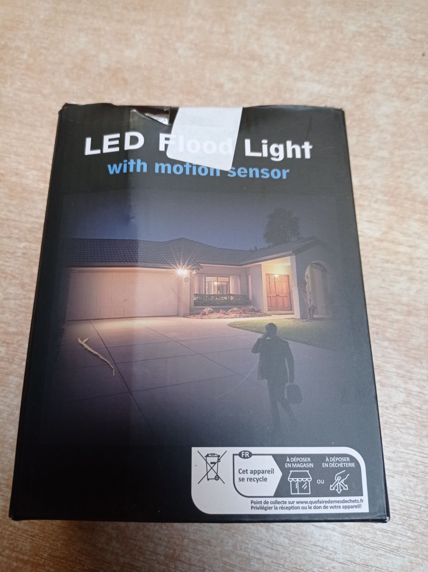 RRP £15.40 MEIKEE Security Lights with Motion Sensor 15W PIR Light - Image 2 of 2