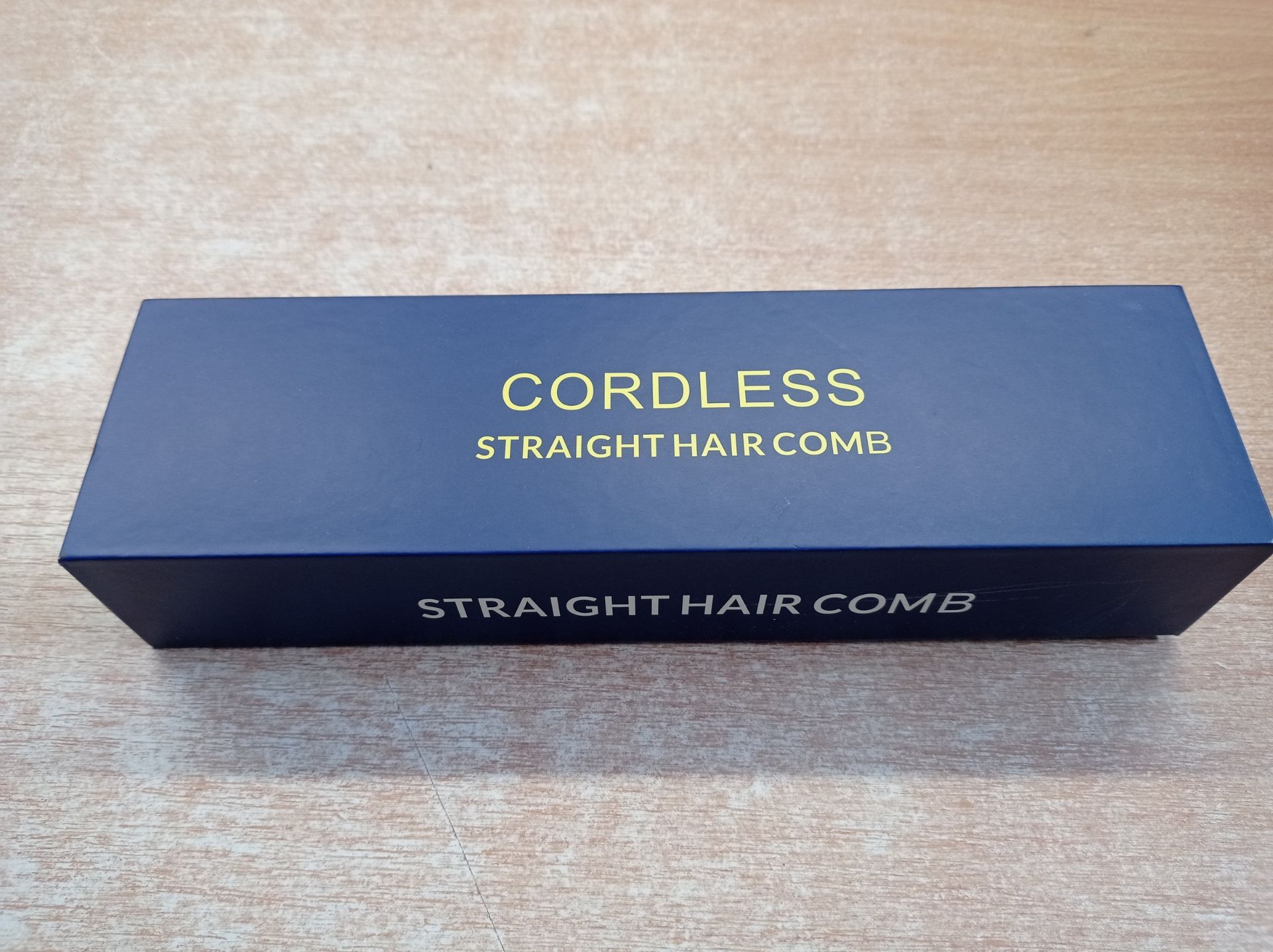 RRP £50.22 Cordless Hair Straightener Brush - Image 2 of 2