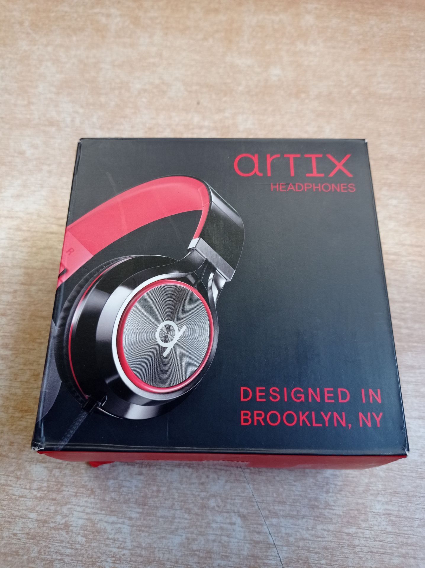 RRP £17.43 Artix CL750 Wired Headphones with Mic & Volume Control - Image 2 of 2