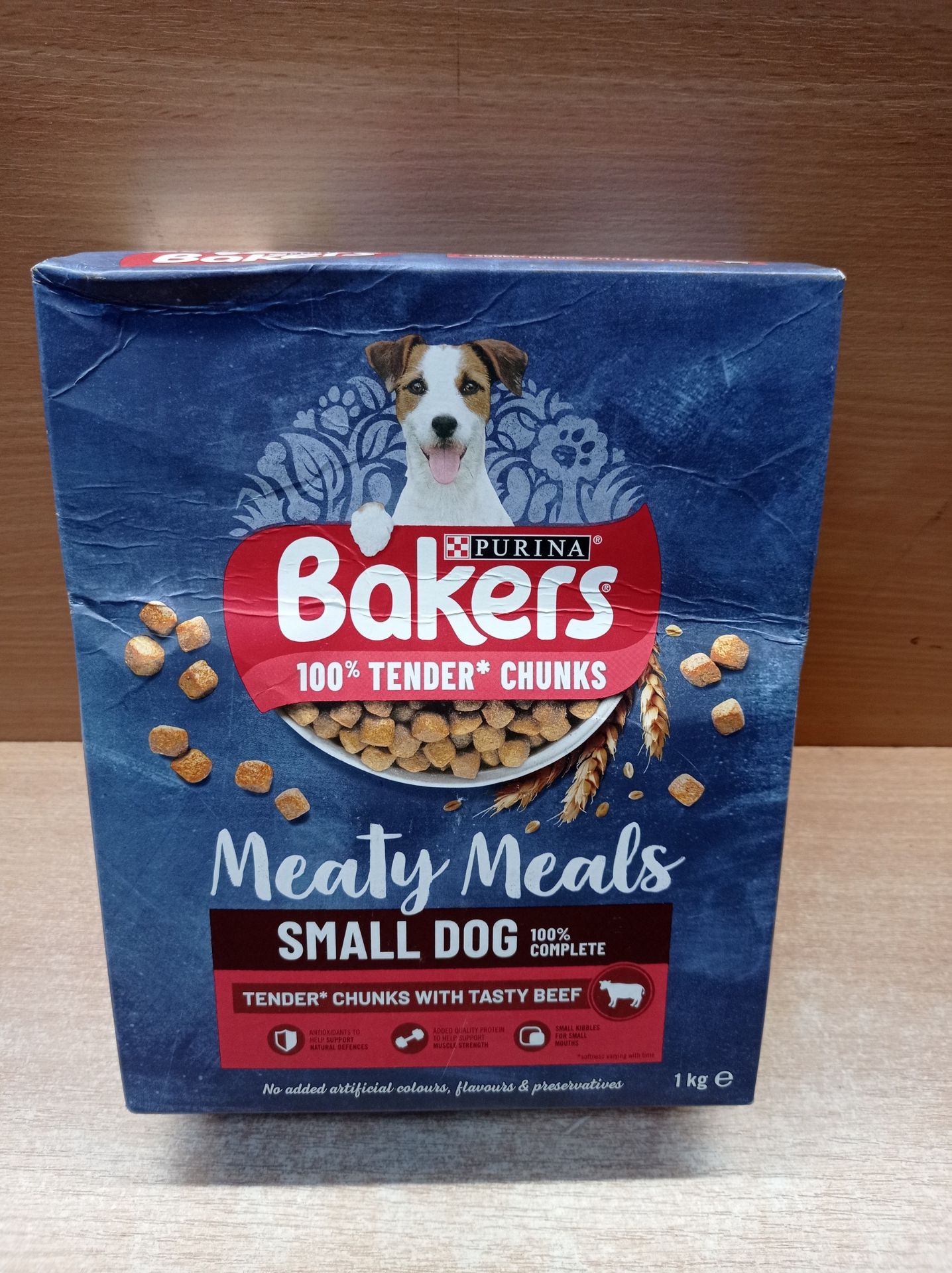 RRP £10.01 Bakers Meaty Meals Beef Complete Semi Moist Dog Food - Small Dog - Image 2 of 2