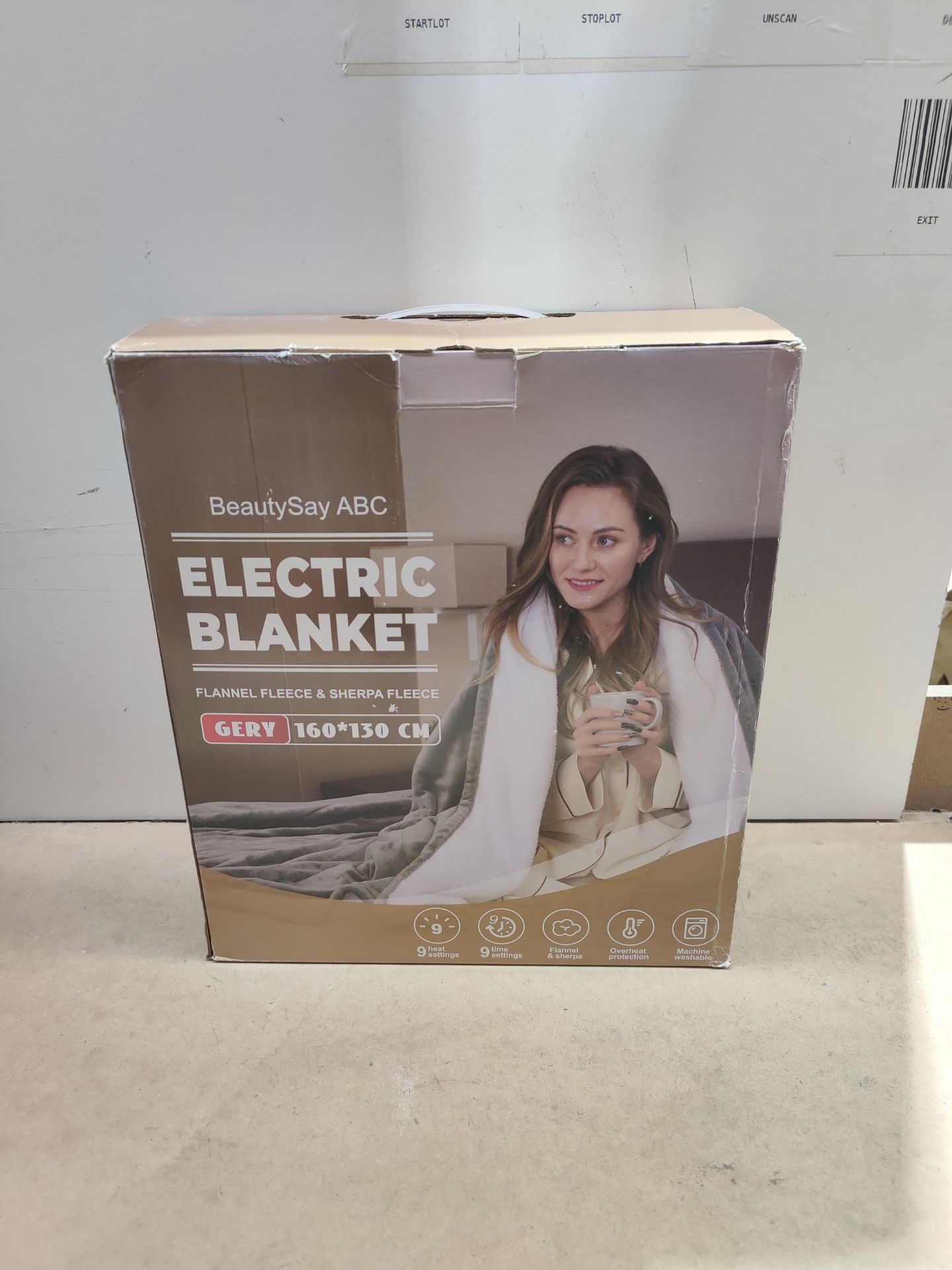 RRP £34.22 Heated Blanket - Image 2 of 2