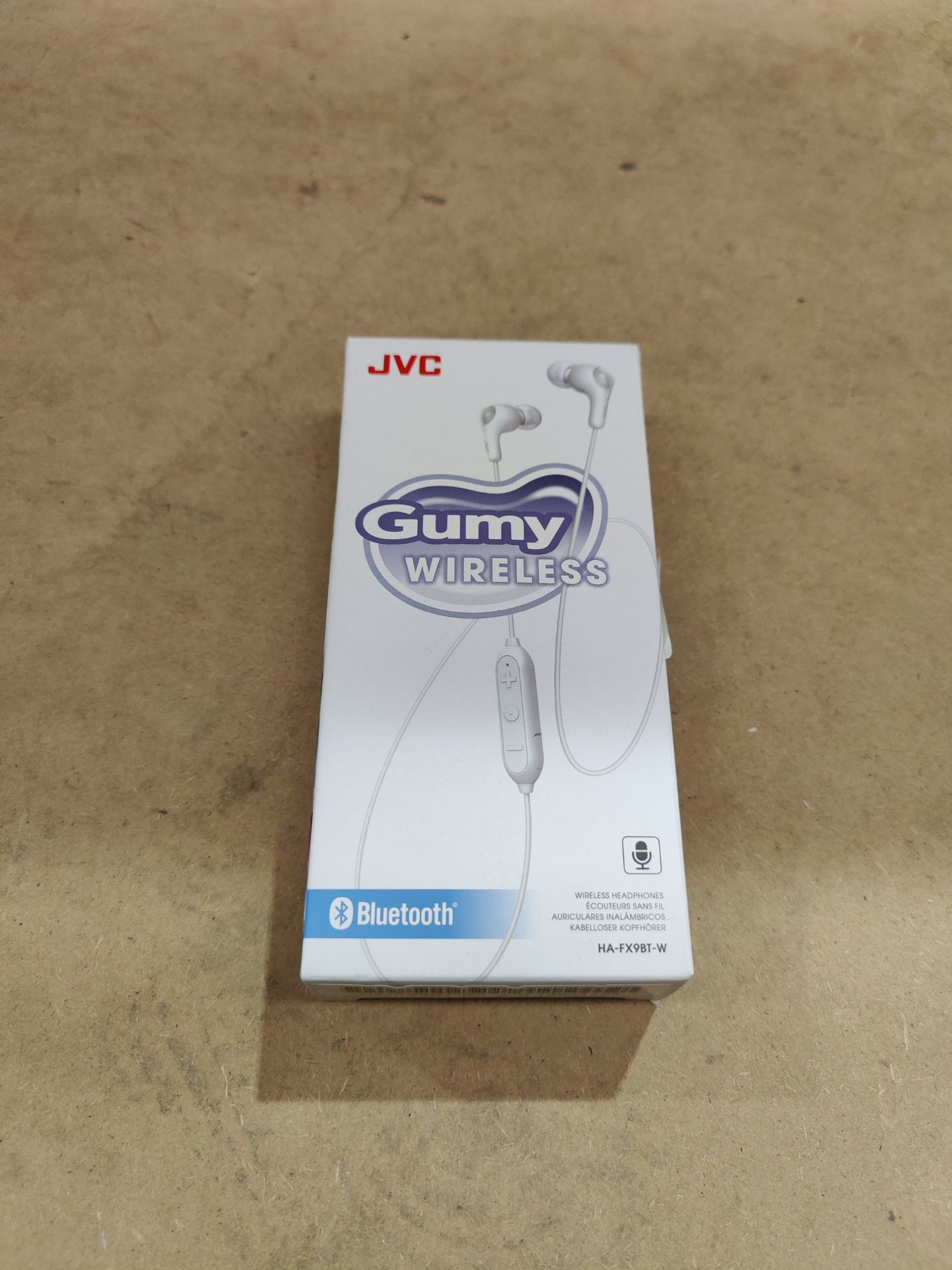 RRP £10.70 JVC Gumy Plus Wireless Bluetooth In Ear Headphones Earphones with Bass Boost - Image 2 of 2