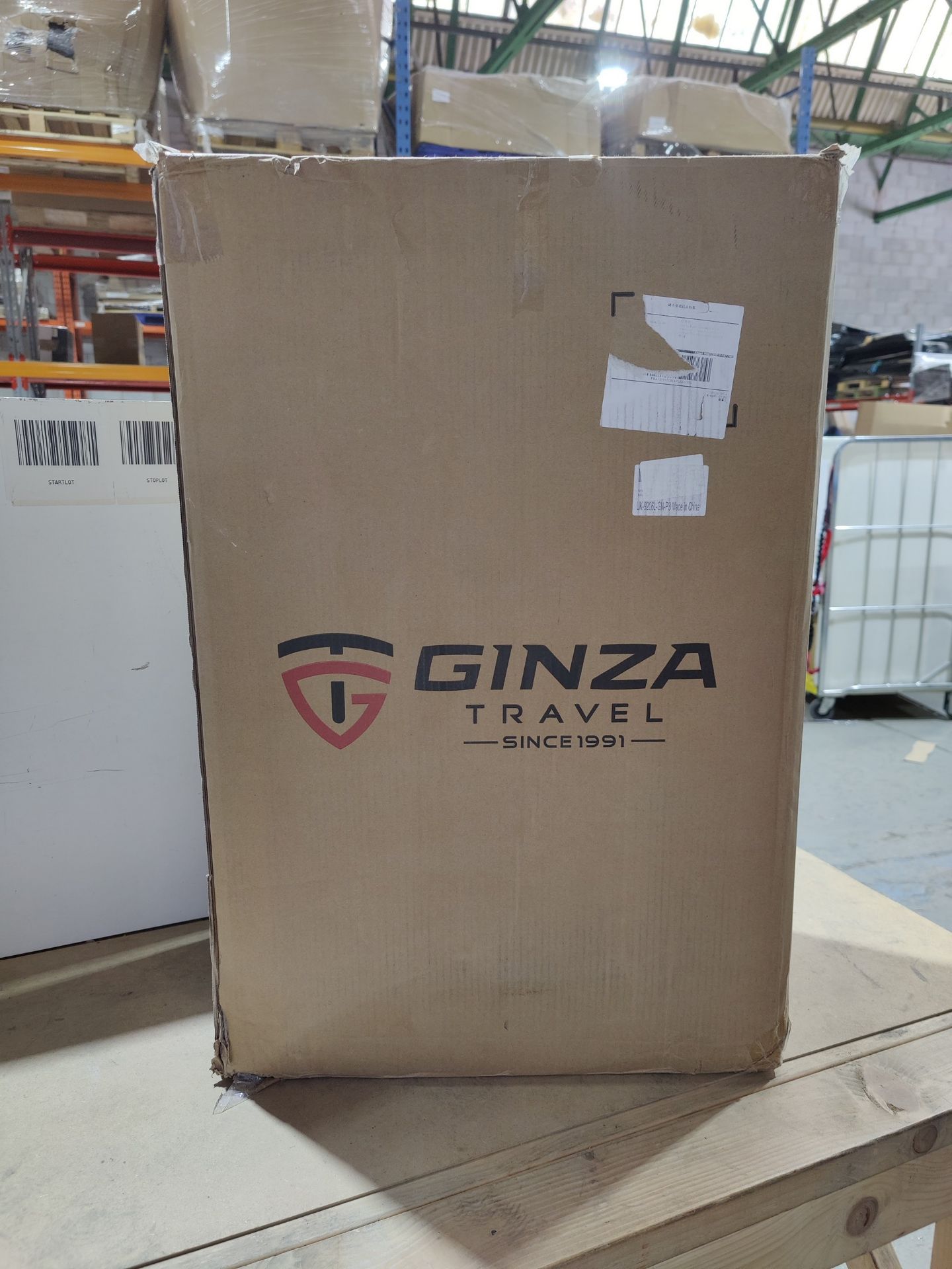 RRP £171.17 GinzaTravel Lightweight 4 Wheels Suitcase Set ABS Hard - Image 2 of 2