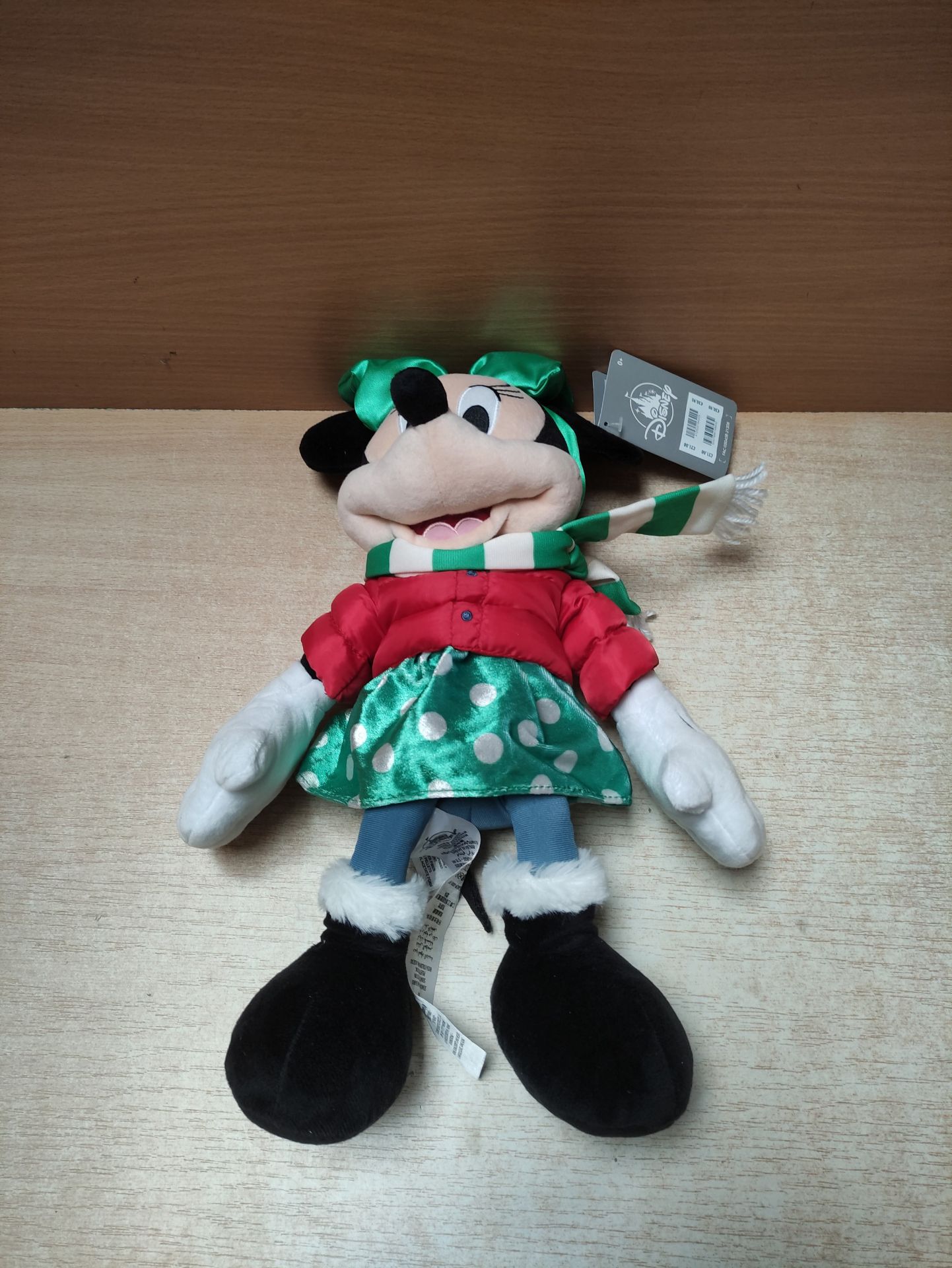 RRP £21.00 BRAND NEW STOCK 0 Disney Minnie Mouse Holiday Cheer Medium Soft Toy - Image 2 of 2