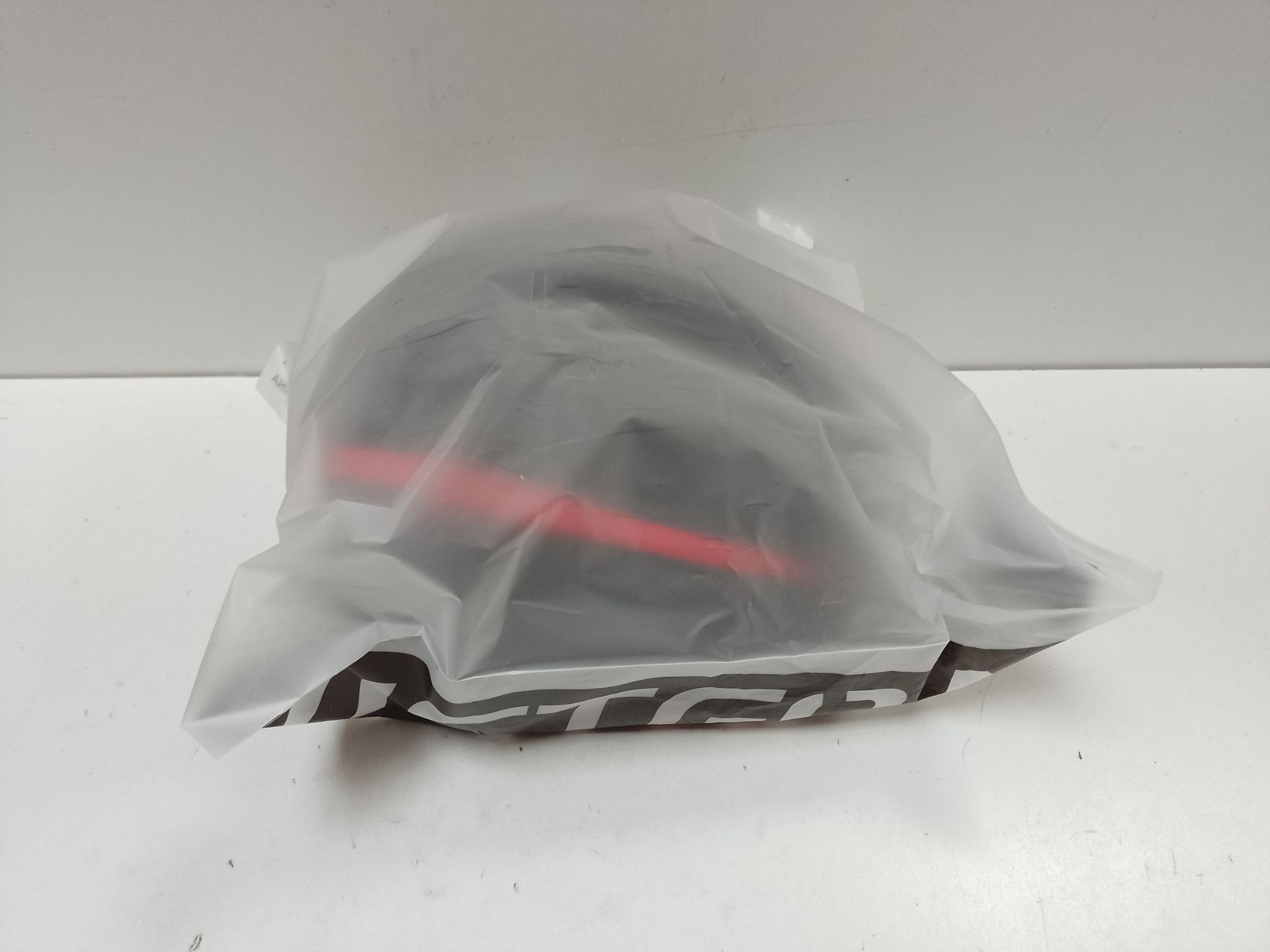 RRP £36.52 Victgoal Bike Helmet with USB Rechargeable LED Light - Image 2 of 2