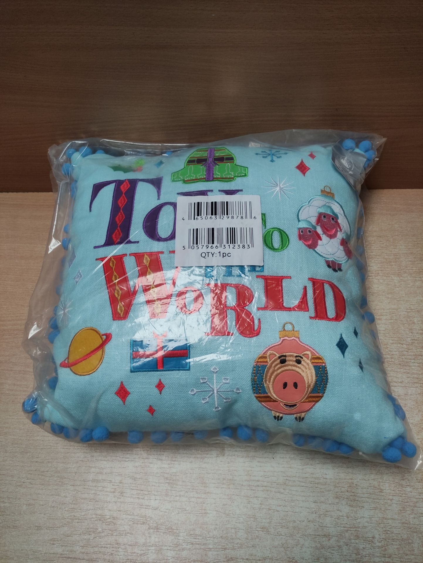 RRP £19.80 BRAND NEW STOCK Disney Toy To The World Cushion - Image 2 of 2