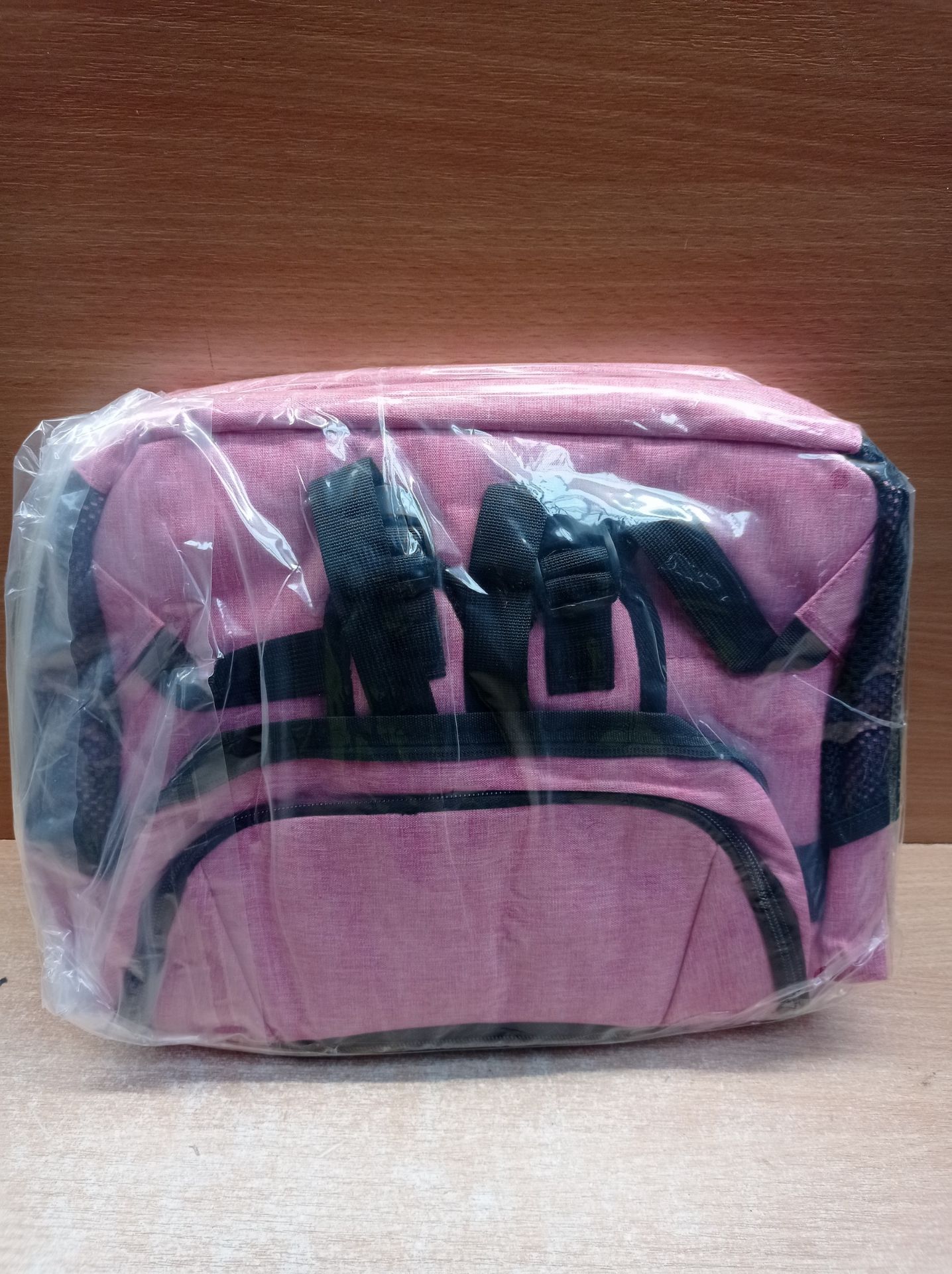 RRP £34.24 Della Gao Anti-Theft Stylish Travel Backpack - Image 2 of 2