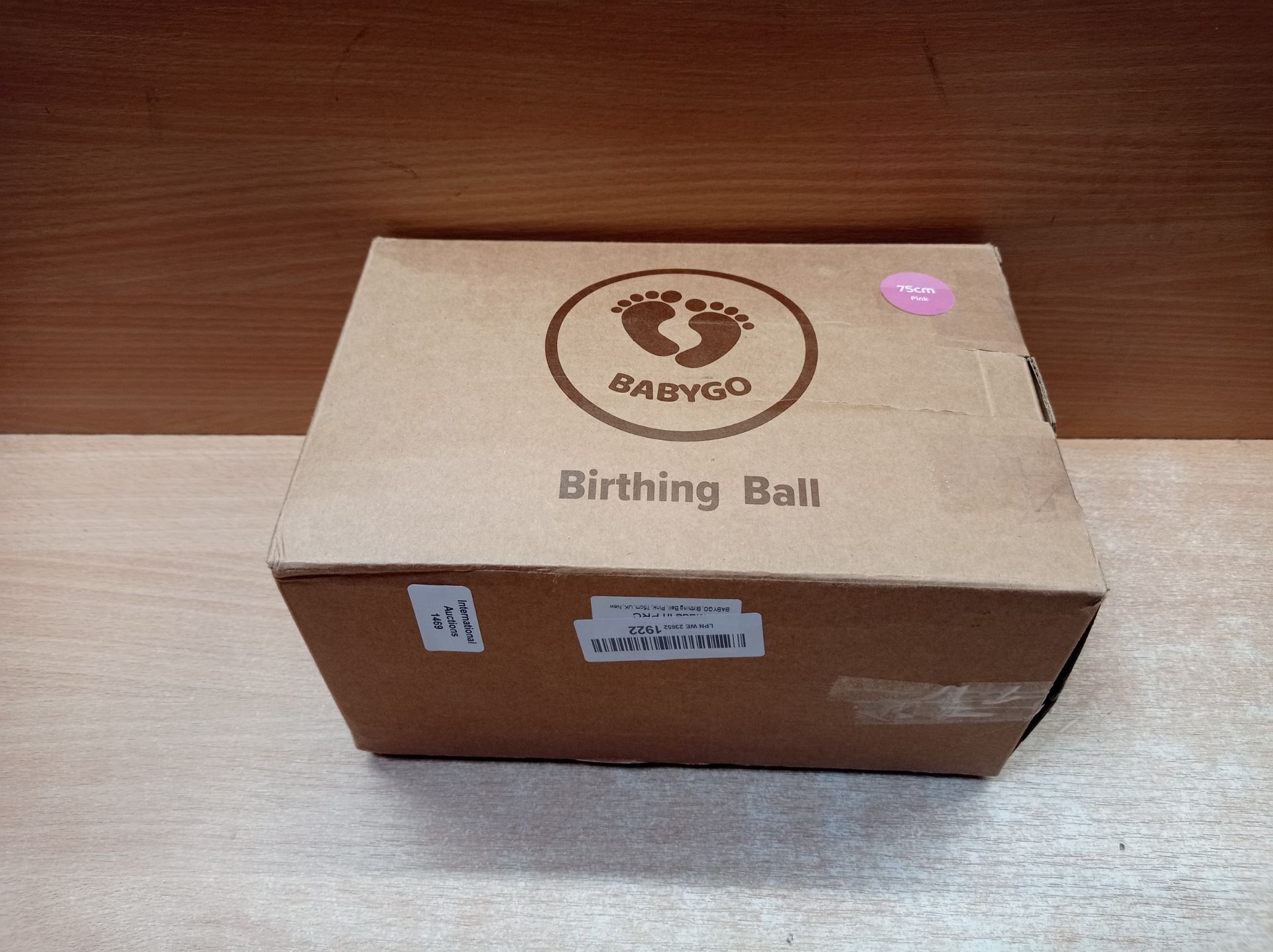 RRP £28.14 BABYGO Birthing Ball For Pregnancy Maternity Labour - Image 2 of 2